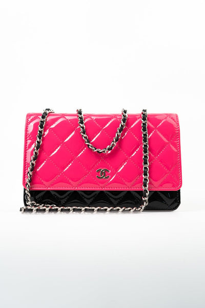 chanel-handbag-patent-quilted-