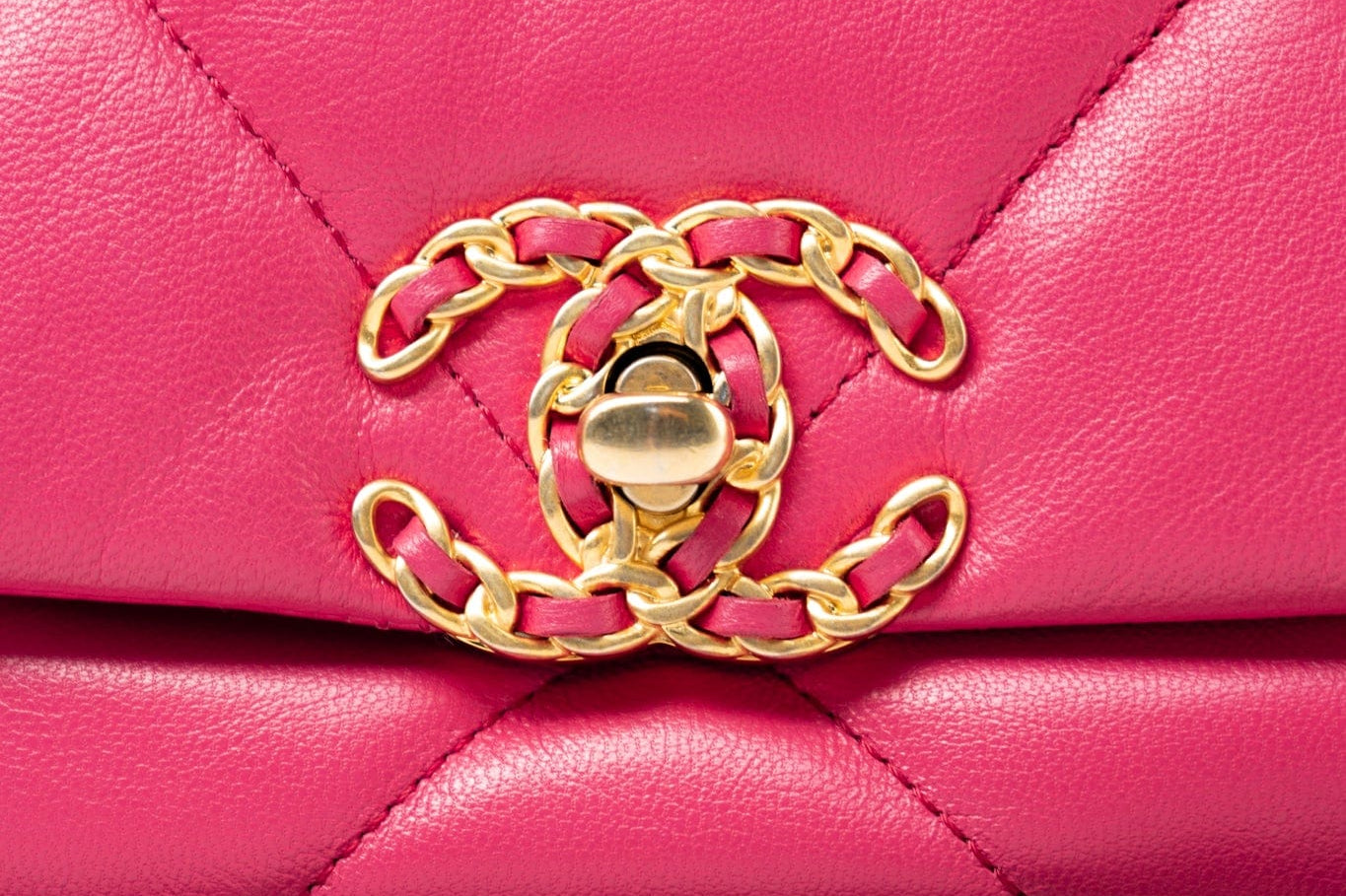 CHANEL Handbag Pink Pink Goatskin Quilted 19 Flap Small Mixed Hardware - Redeluxe
