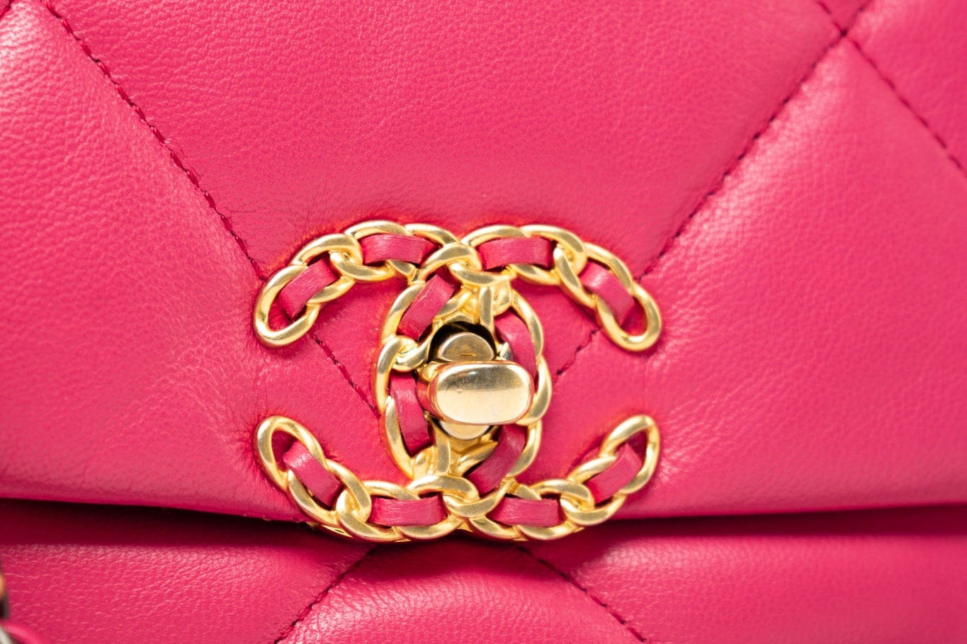 CHANEL Handbag Pink Pink Goatskin Quilted 19 Flap Small Mixed Hardware - Redeluxe
