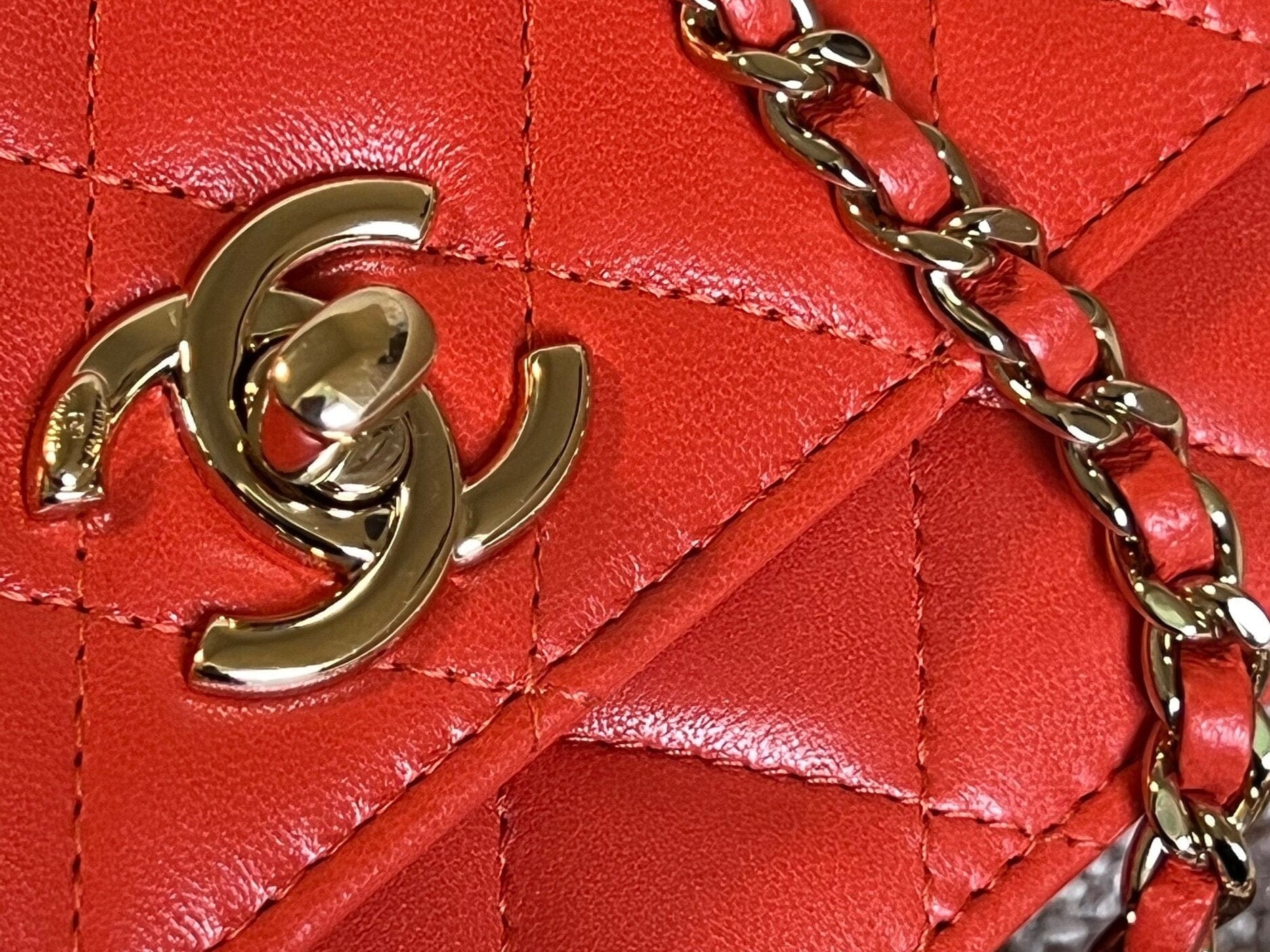 CHANEL Handbag Red Lambskin Quilted Trendy CC Wallet on Chain (WOC) - Redeluxe