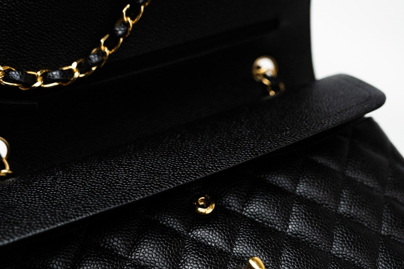 CHANEL Handbag (Rev) Medium Black Caviar Quilted Classic Flap Gold Hardware - Redeluxe