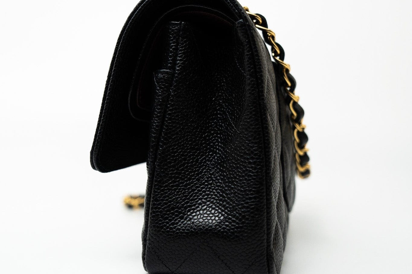 CHANEL Handbag (Rev) Medium Black Caviar Quilted Classic Flap Gold Hardware - Redeluxe