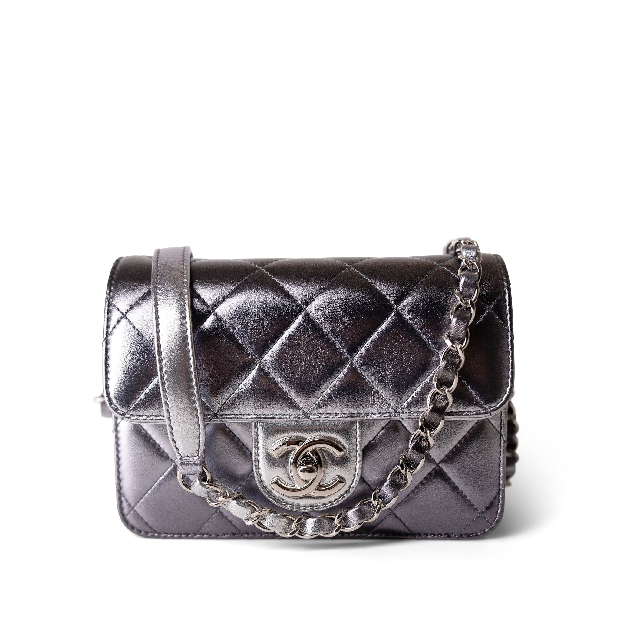 CHANEL Handbag Silver Like a Wallet Flap Bag Gradient Quilted Metallic Lambskin Silver Hardware - Redeluxe