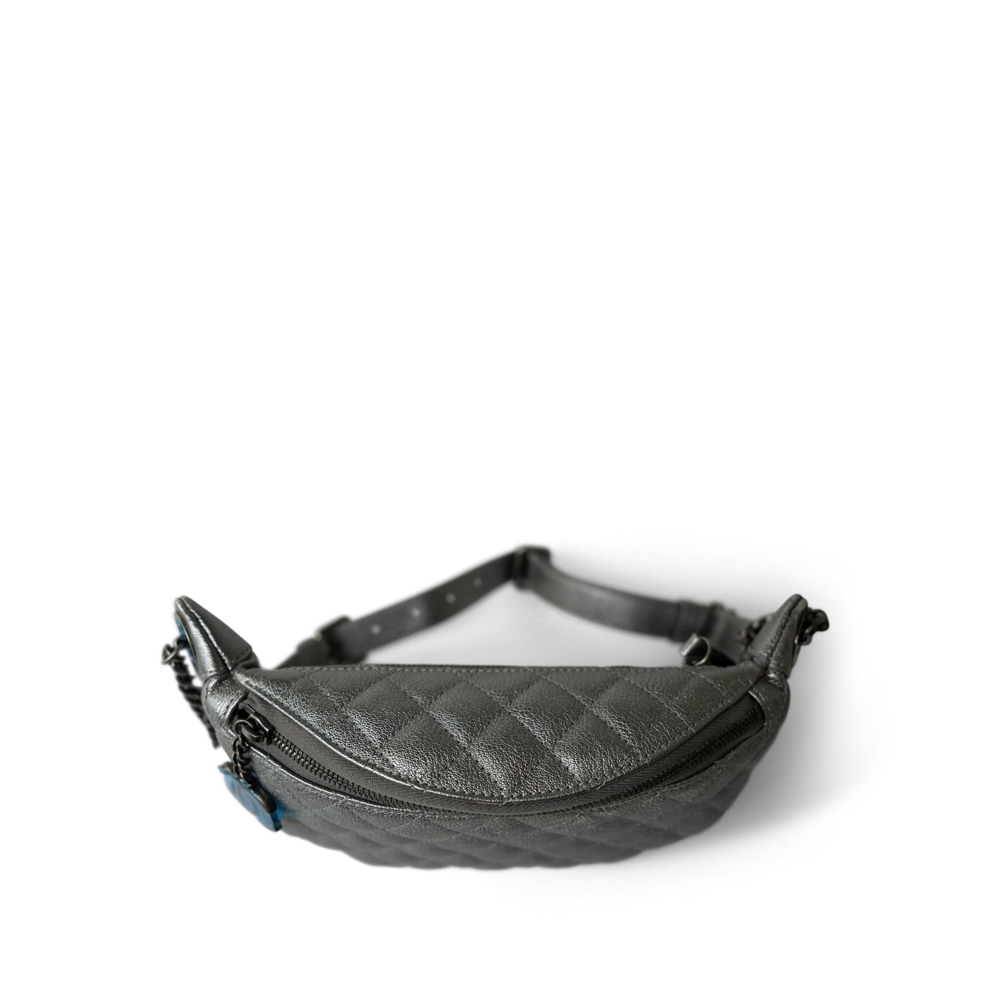 Chanel banane waist bag clearance