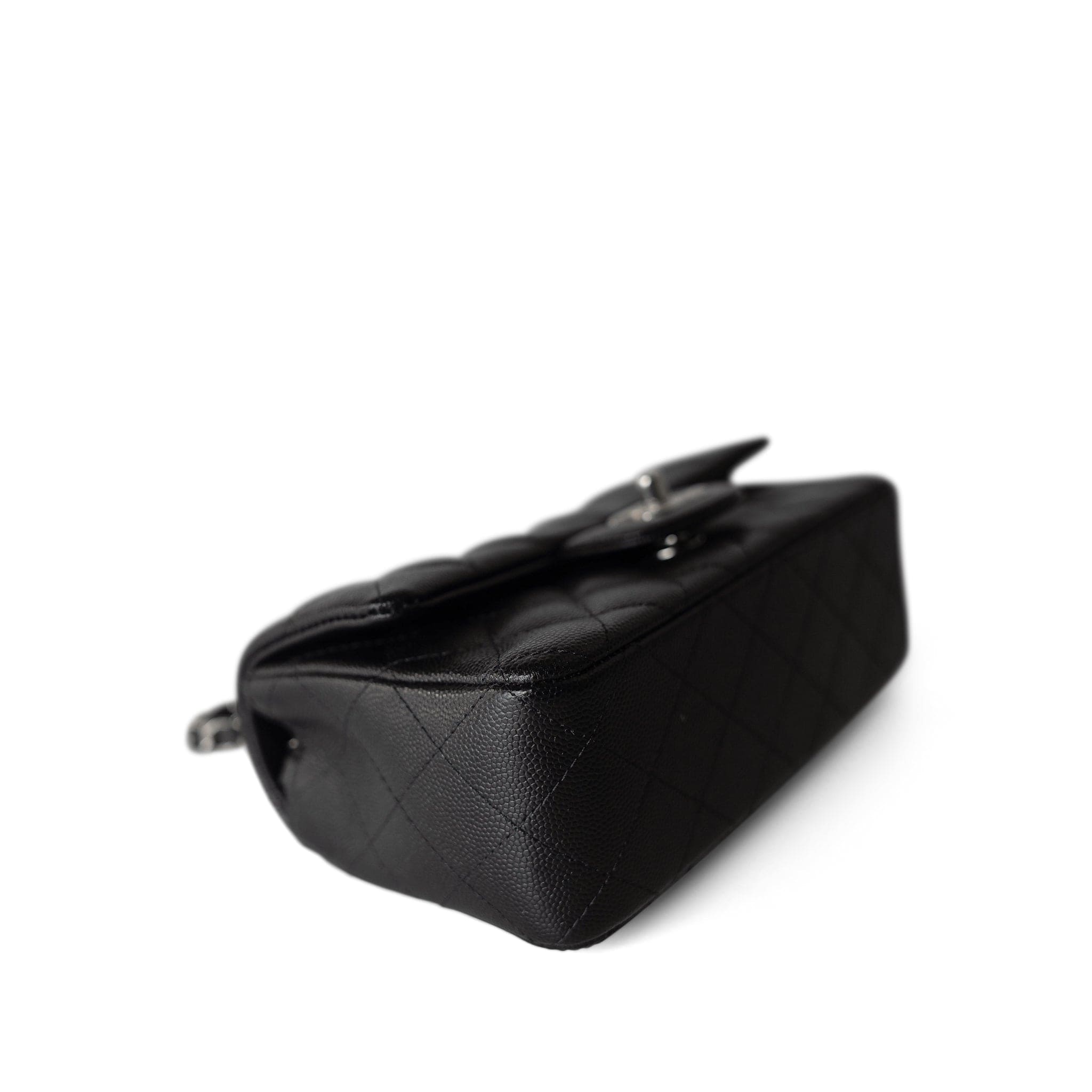 CHANEL Handbag Single flap / Black 17B Black Caviar Quilted Mini Rectangular Flap Silver Hardware - Redeluxe