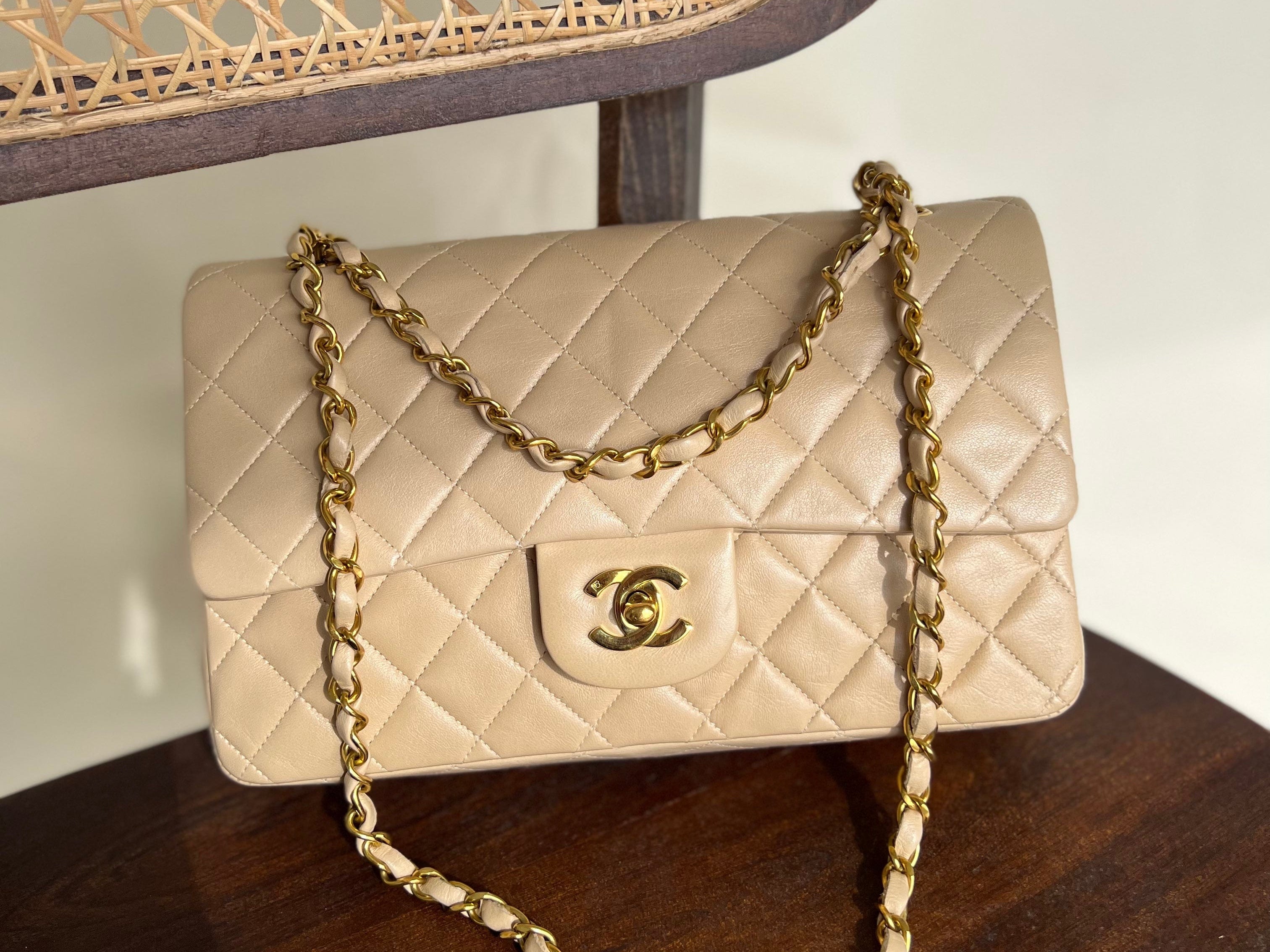 Chanel classic hot sale flap beige