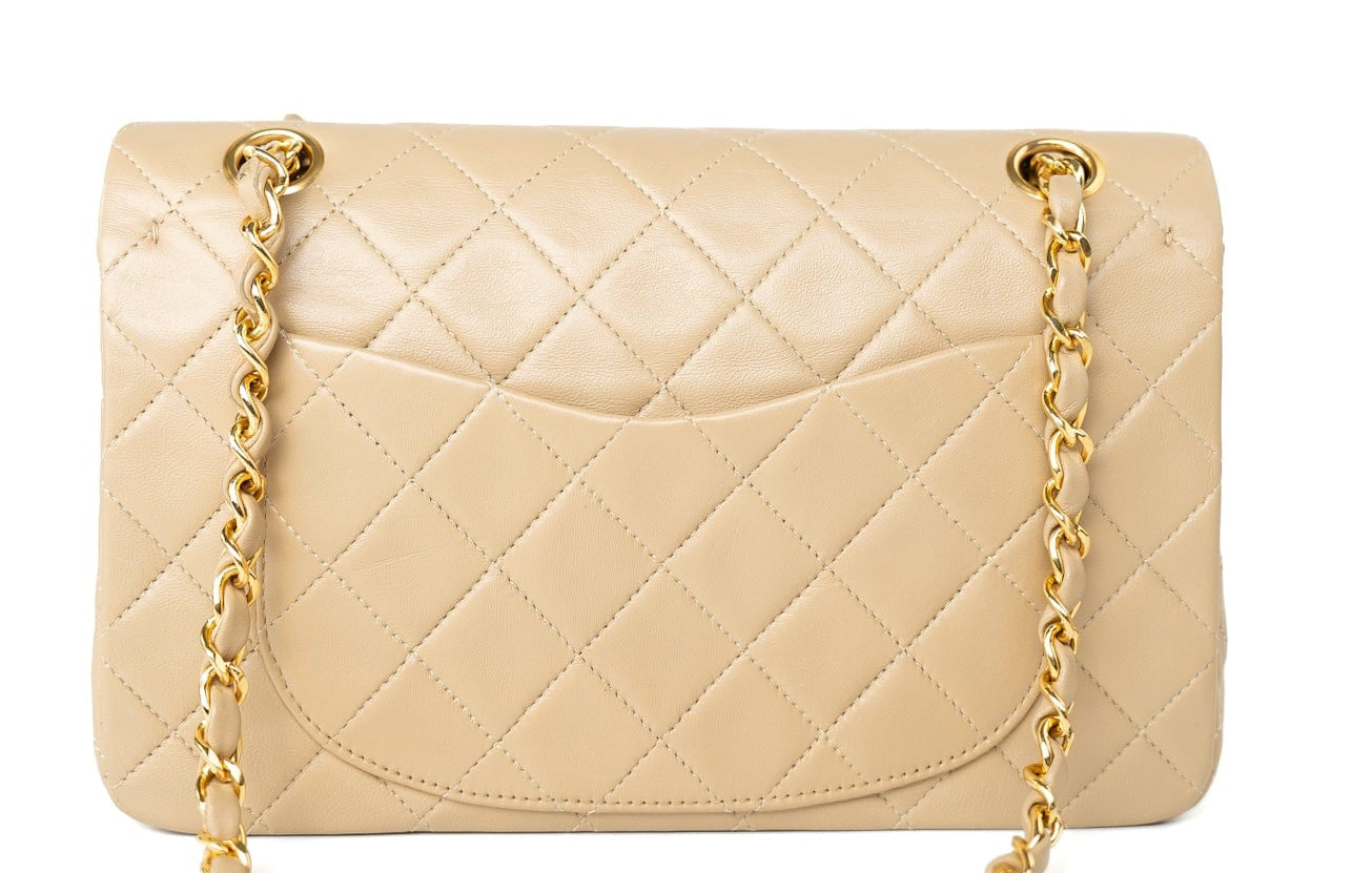 CHANEL Handbag Vintage Beige Lambskin Quilted Classic Flap Small Gold Hardware - Redeluxe