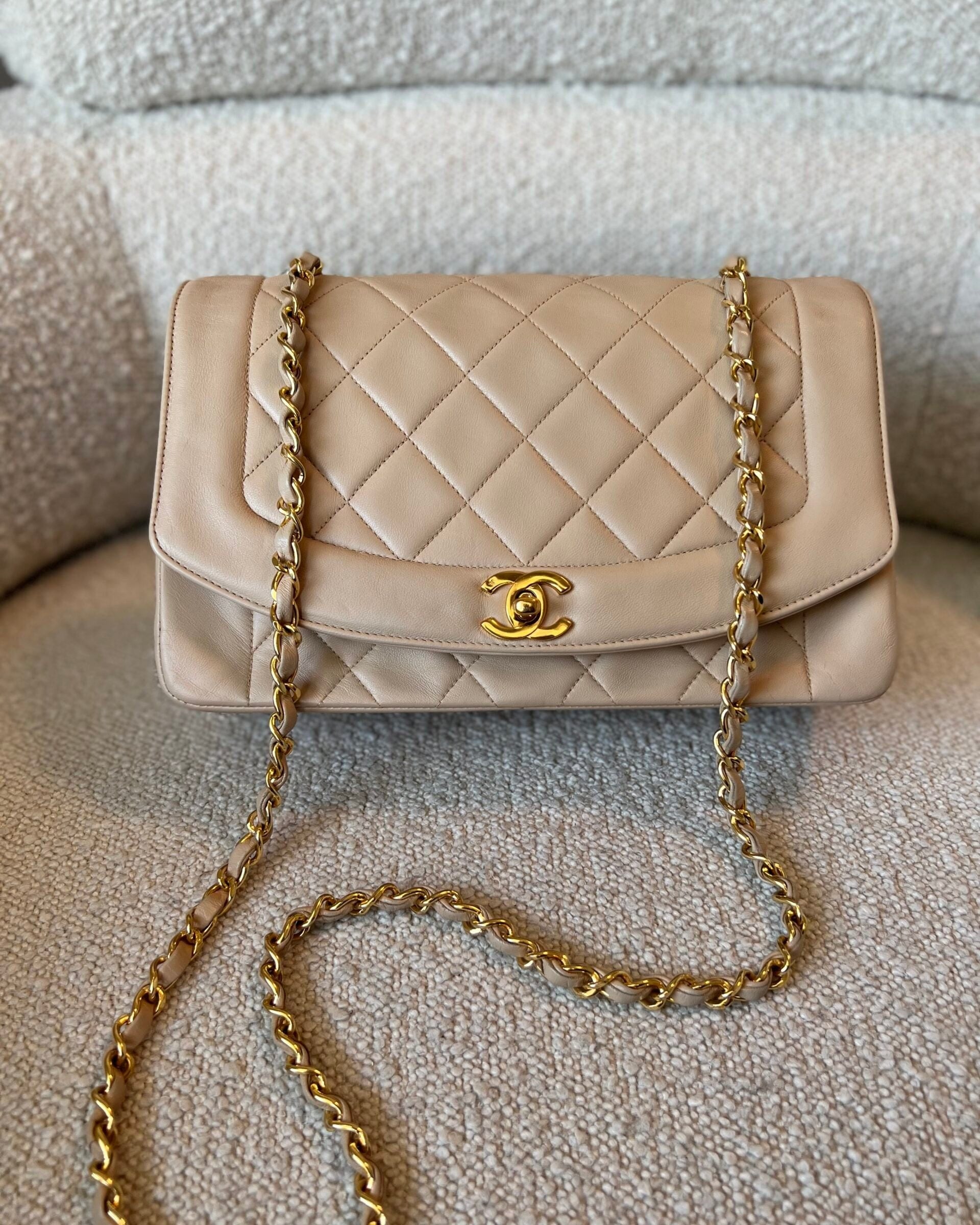 CHANEL Handbag Vintage Beige Lambskin Quilted Medium Diana Flap Gold Hardware - Redeluxe