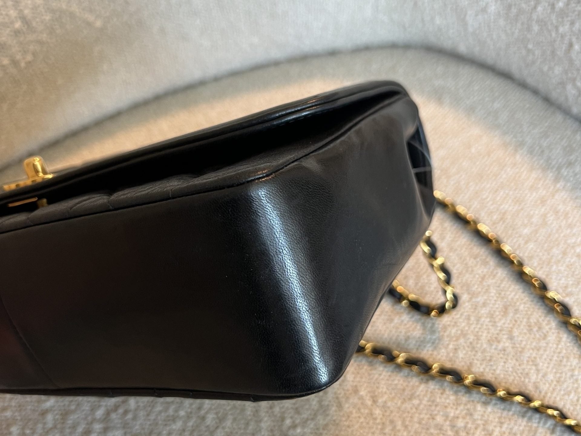 CHANEL Handbag Vintage Black Lambskin Quilted Medium Diana Flap GHW - Redeluxe