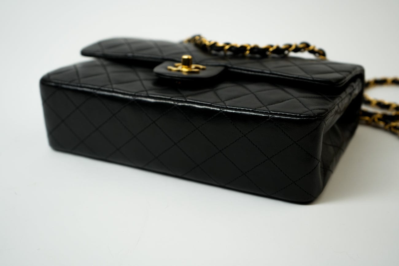 CHANEL Handbag Vintage Black Medium Lambskin Quilted Classic Flap GHW - Redeluxe