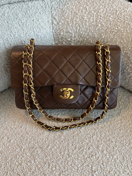 chanel-handbag-vintage-brown-