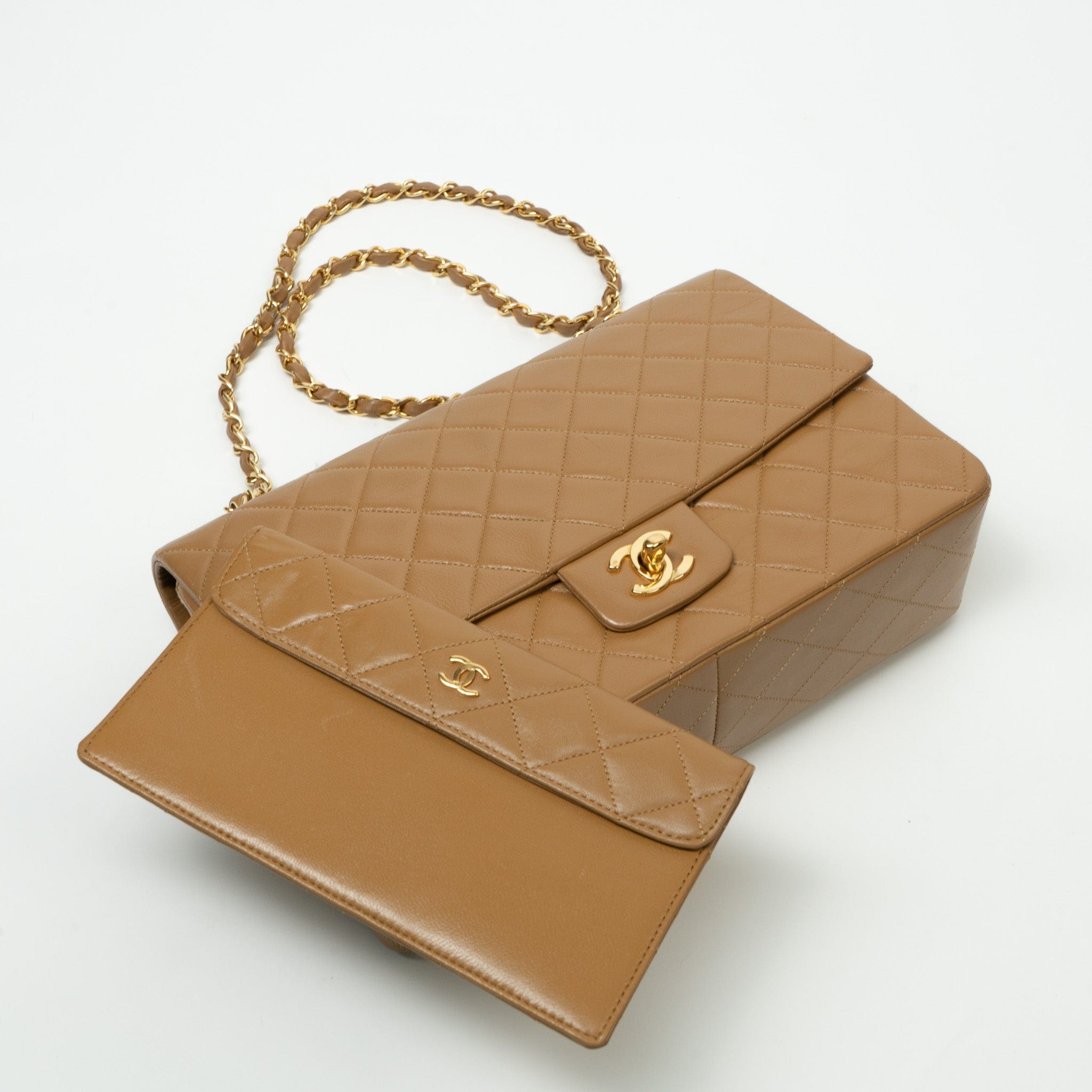 CHANEL Handbag Vintage Caramel Lambskin Quilted Single Flap Medium with Gold Hardware - Redeluxe