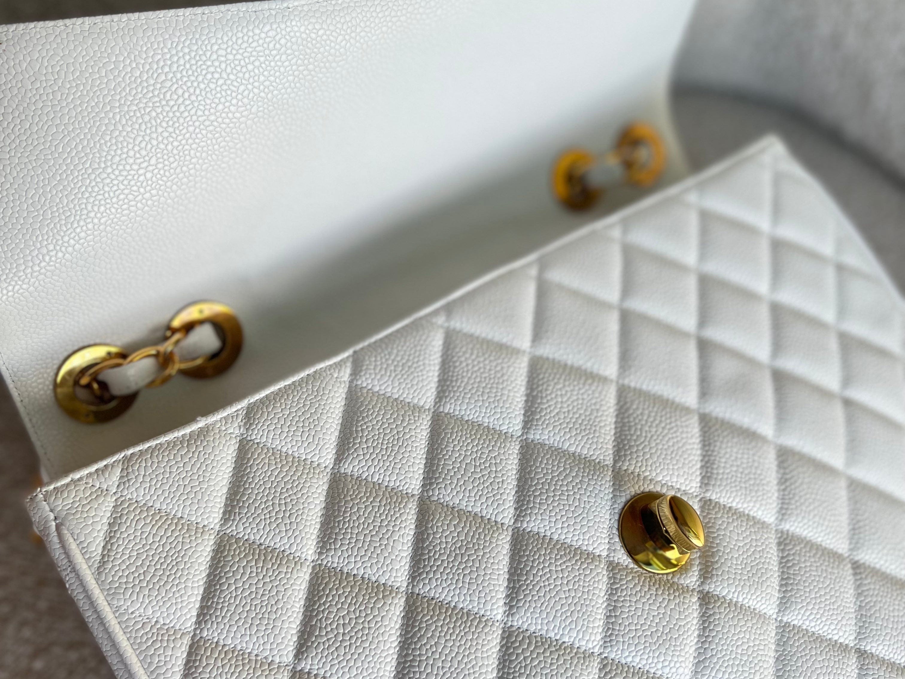 CHANEL Handbag Vintage White Caviar Quilted Jumbo Single Flap GHW - Redeluxe