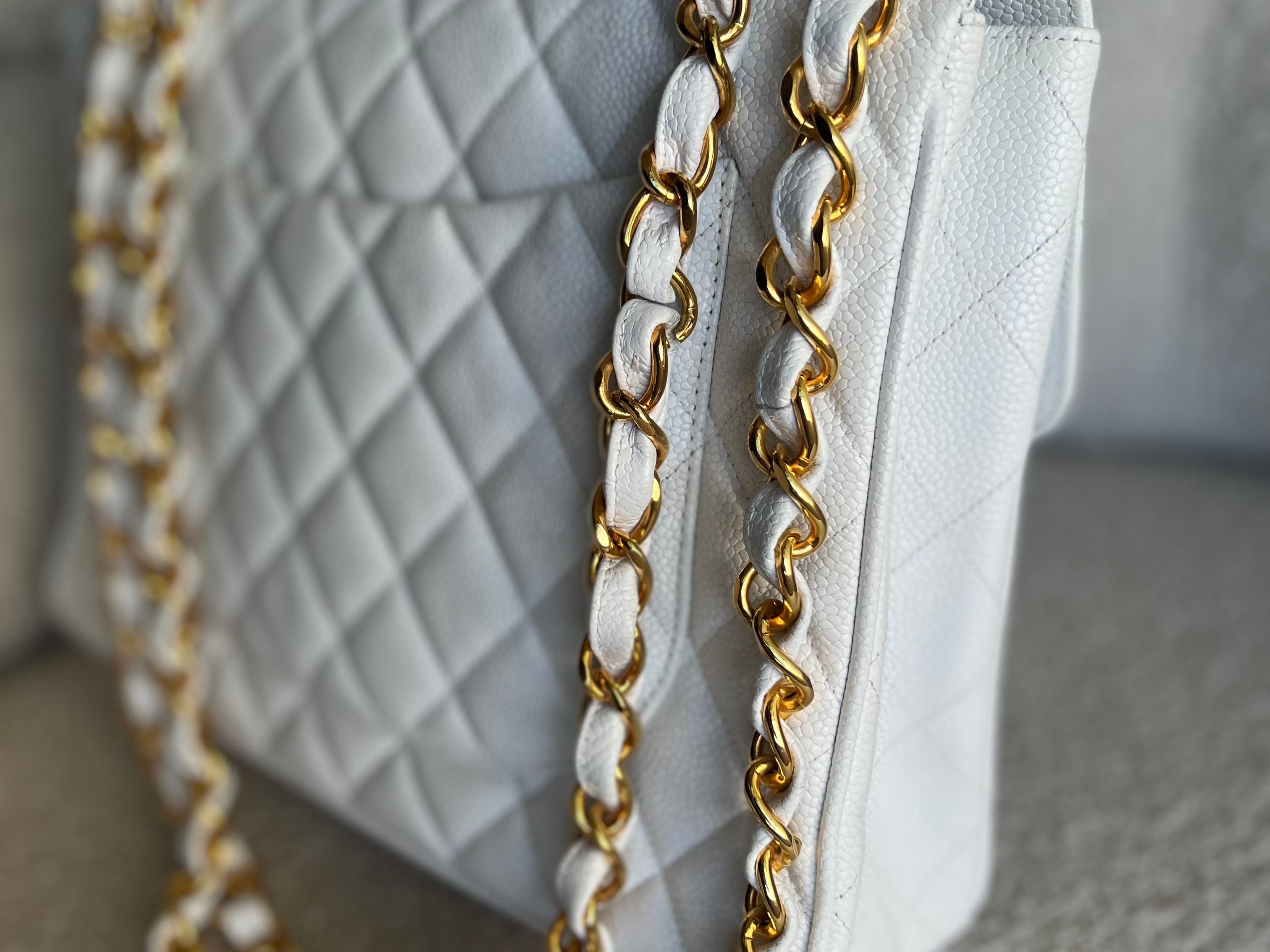 CHANEL Handbag Vintage White Caviar Quilted Jumbo Single Flap GHW - Redeluxe