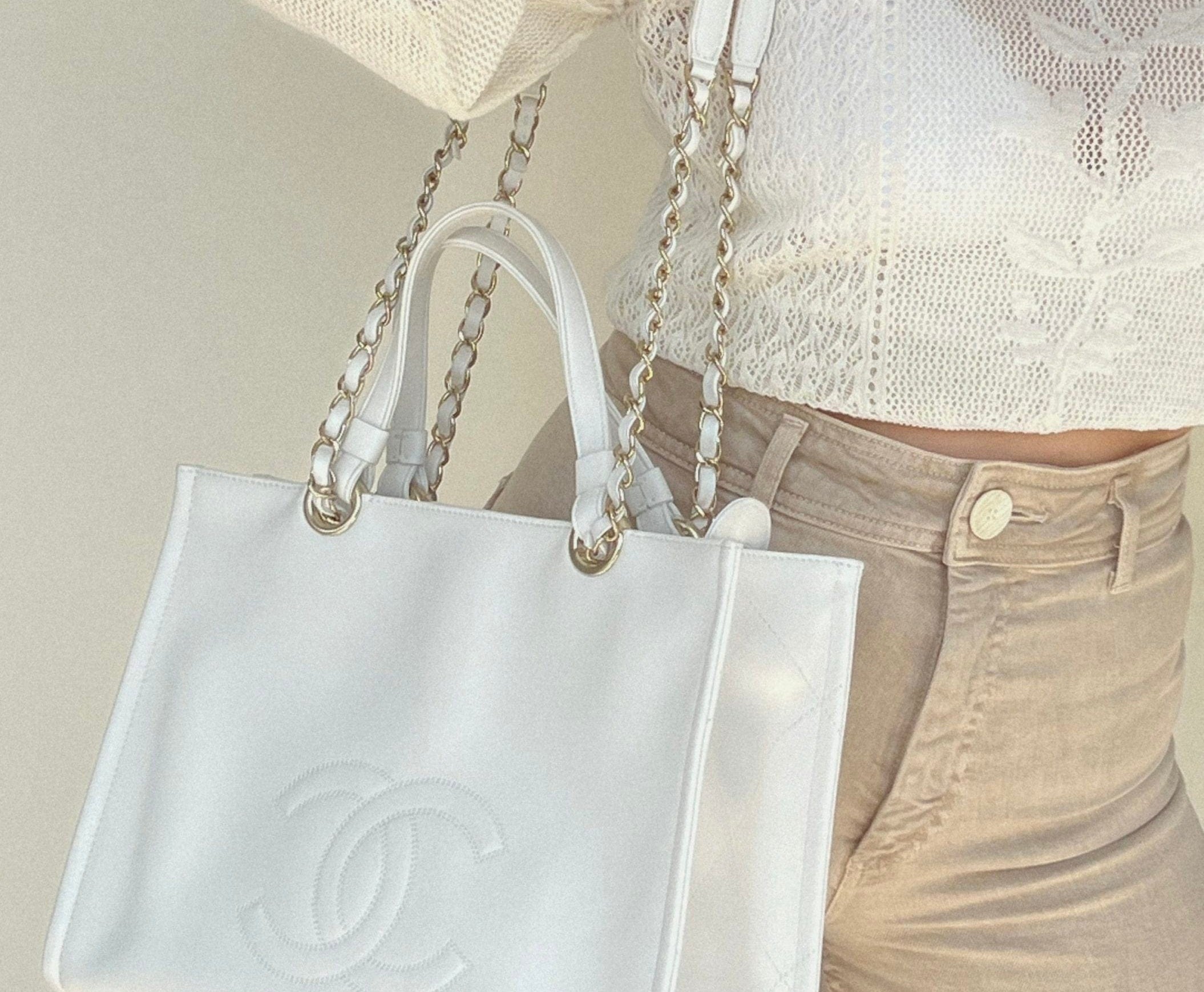 CHANEL Handbag White Chanel 22P Small White Zipped Shopping Bag - Redeluxe