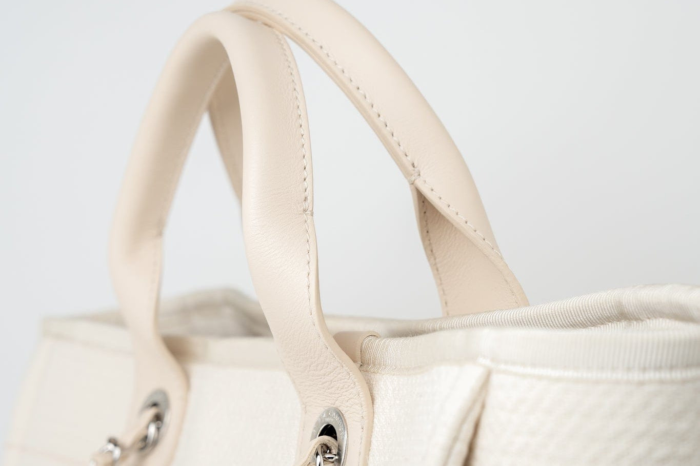 Buy Exclusive CHANEL 22S Deauville Shopping Bag Luxury Sale