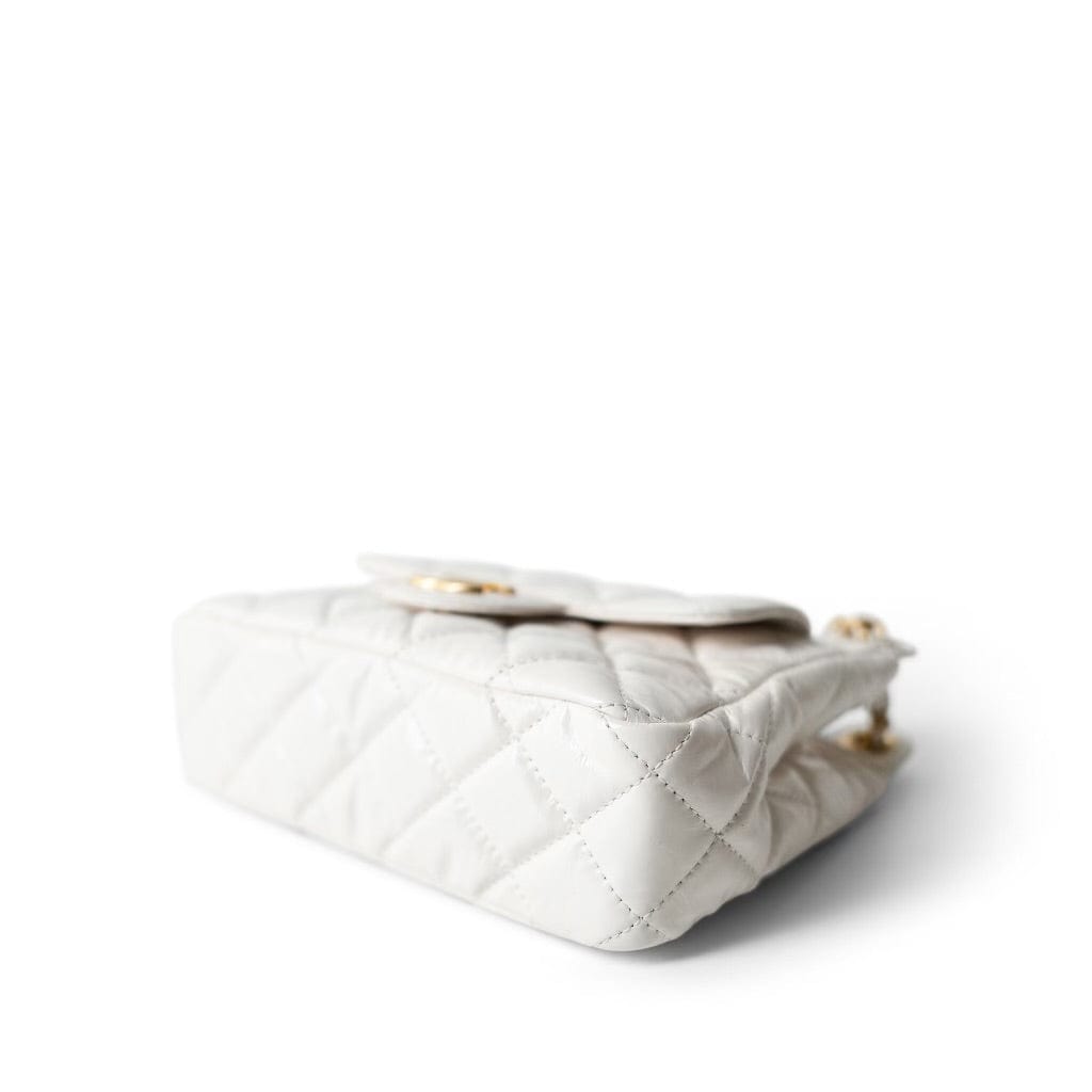 CHANEL Handbag White White Shiny Crumpled Calfskin Hobo Bag Small Aged Gold Hardware - Redeluxe