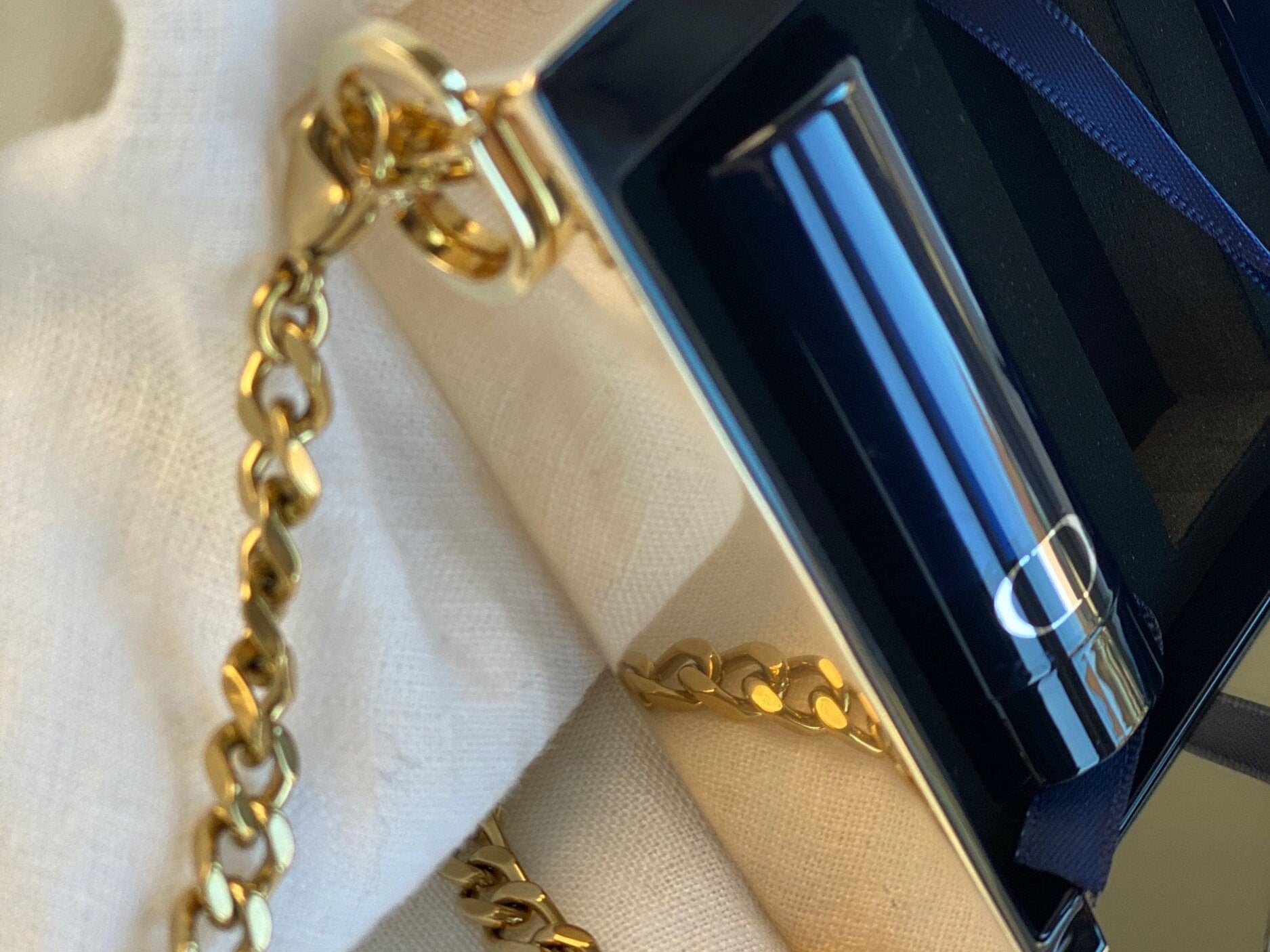 CHANEL Lipstick DIOR Rouge Dior Minaudiere  - The Atelier of Dreams Limited Edition - Redeluxe