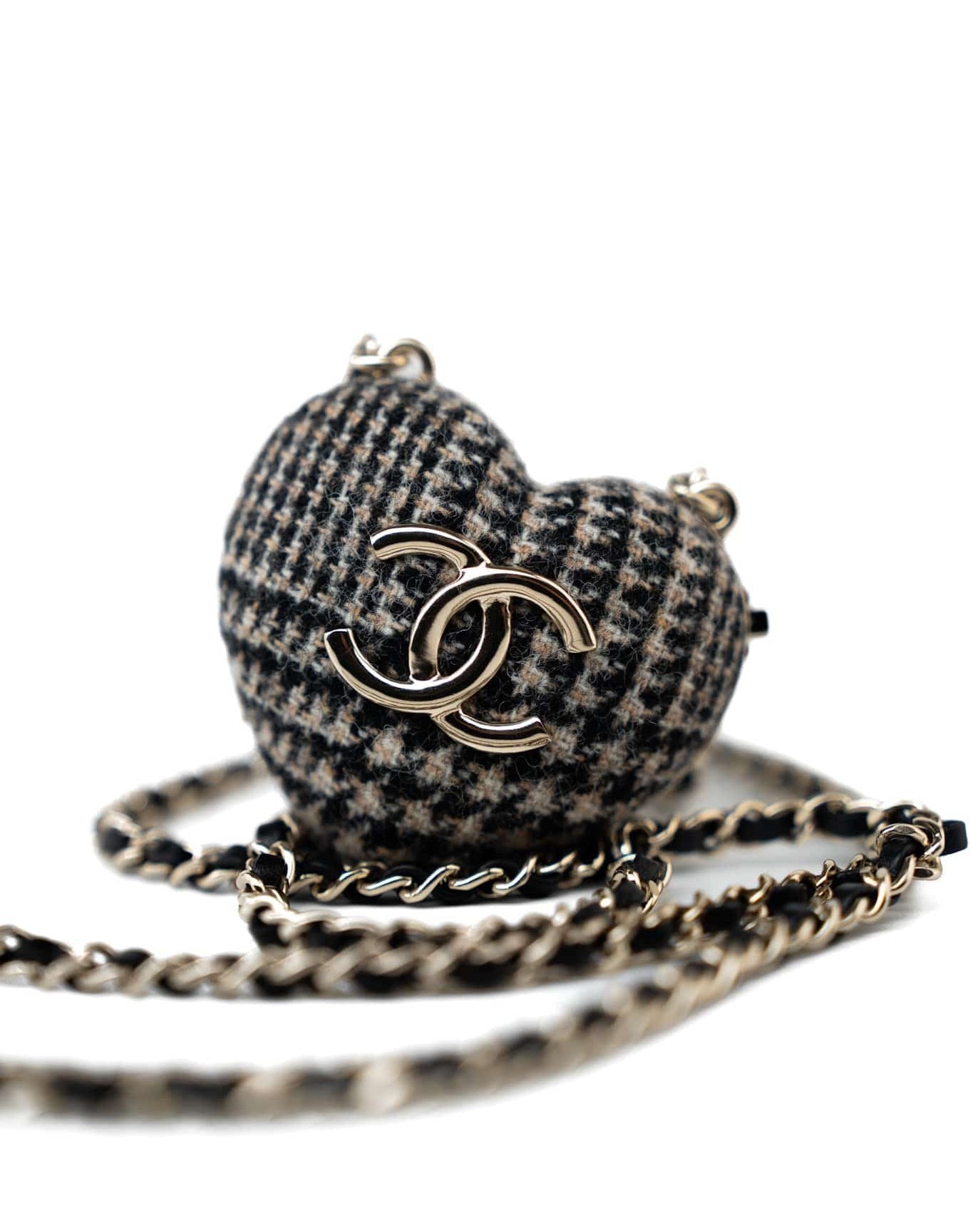 CHANEL Necklace Black Necklace Metal Heart Tweed Lambskin & Resin Gold Black Silver  & Ecru - Redeluxe