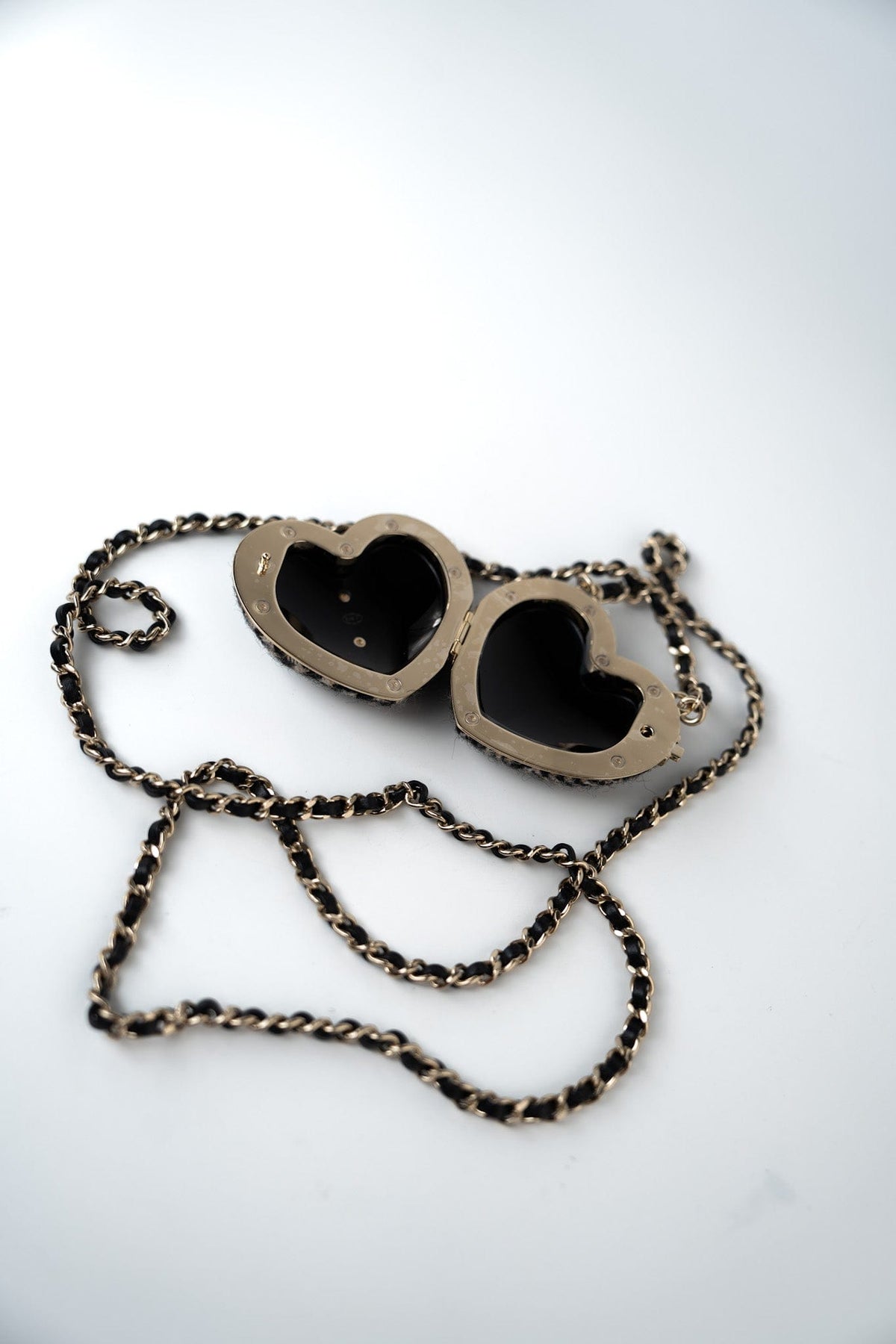 CHANEL Necklace Black Necklace Metal Heart Tweed Lambskin & Resin Gold Black Silver  & Ecru - Redeluxe
