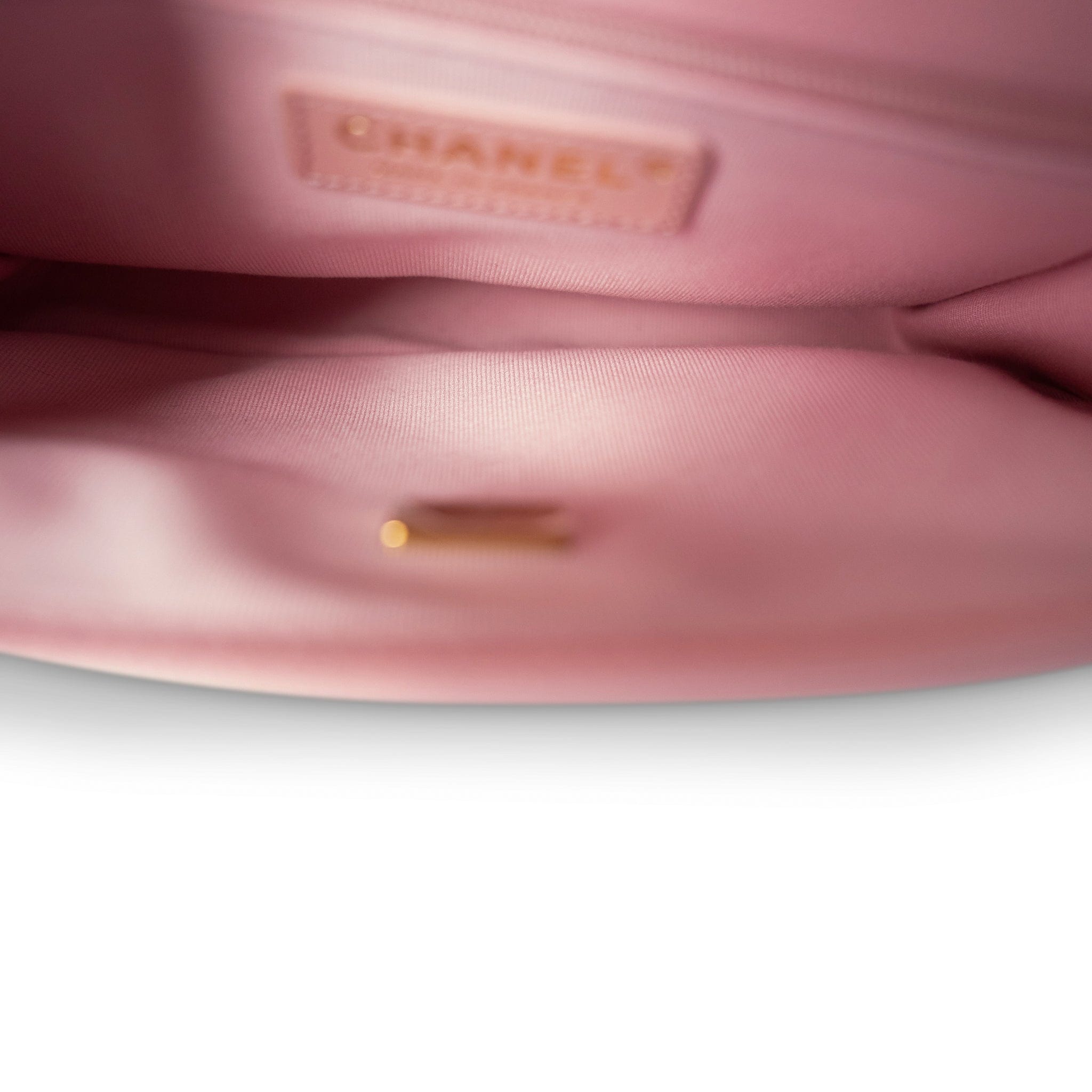 CHANEL Pink 22K Pink Caviar Quilted School Memory Top Handle Flap Aged Gold Hardware - Redeluxe