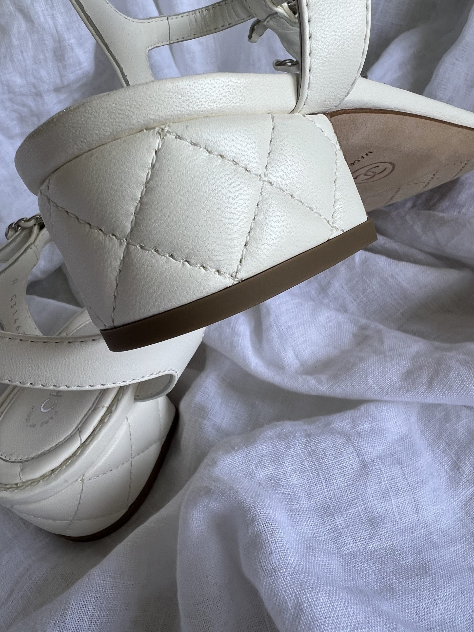 Buy CHANEL White Quilted Leather Sandals 38.5 | Exclusive