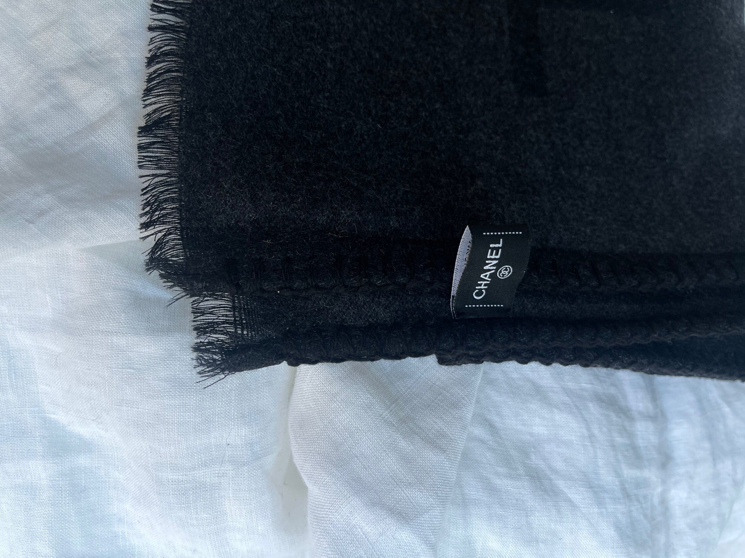 CHANEL Scarf Black Chanel Cashmere Scarf - Black - Redeluxe