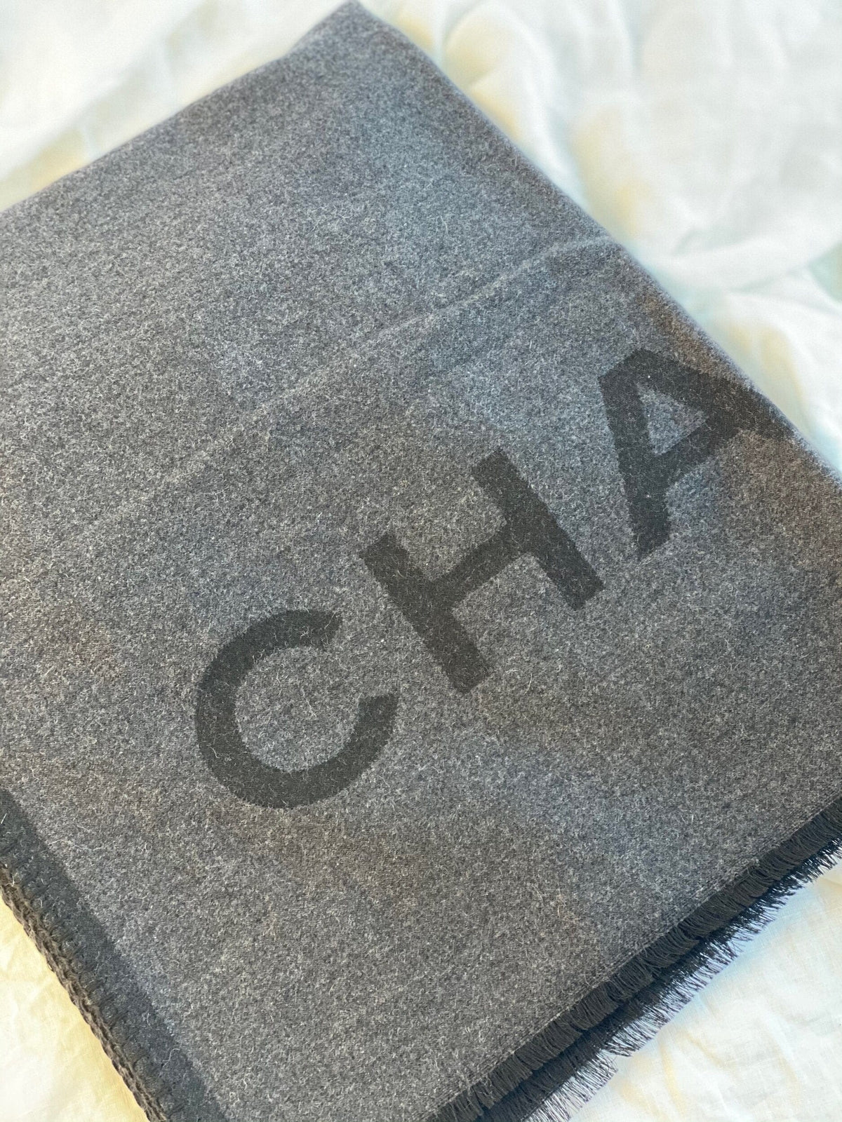 CHANEL Scarf Grey Chanel Cashmere Scarf - Grey - Redeluxe