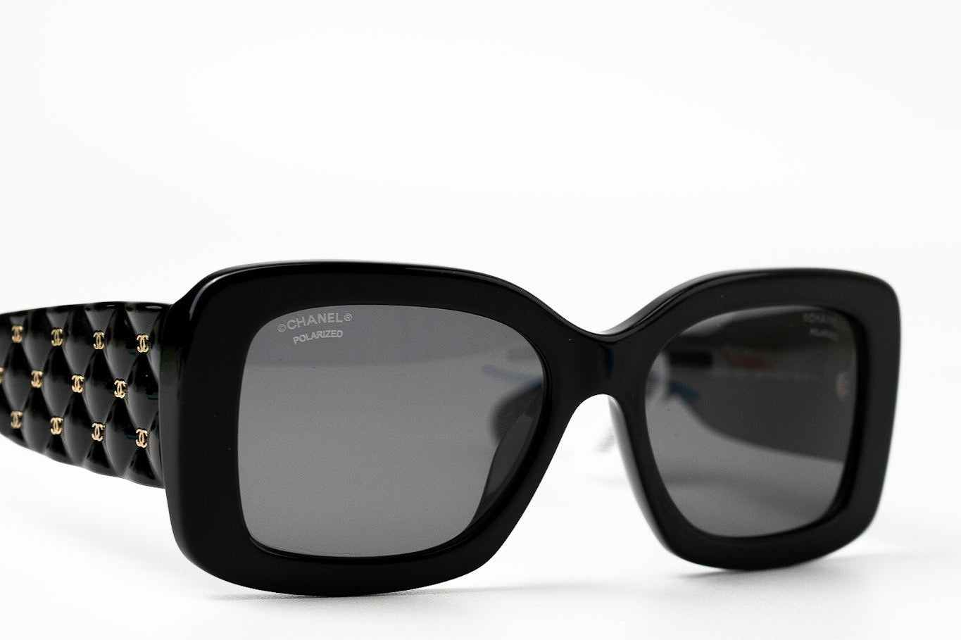 CHANEL Sunglasses Black Black CC Sunglasses 5483-A gold cc - Redeluxe
