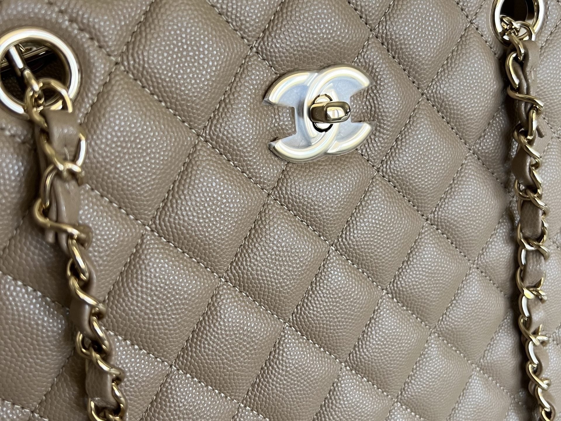 CHANEL Tote 22A Dark Beige Caviar Quilted Shopping tote Large LGHW - Redeluxe