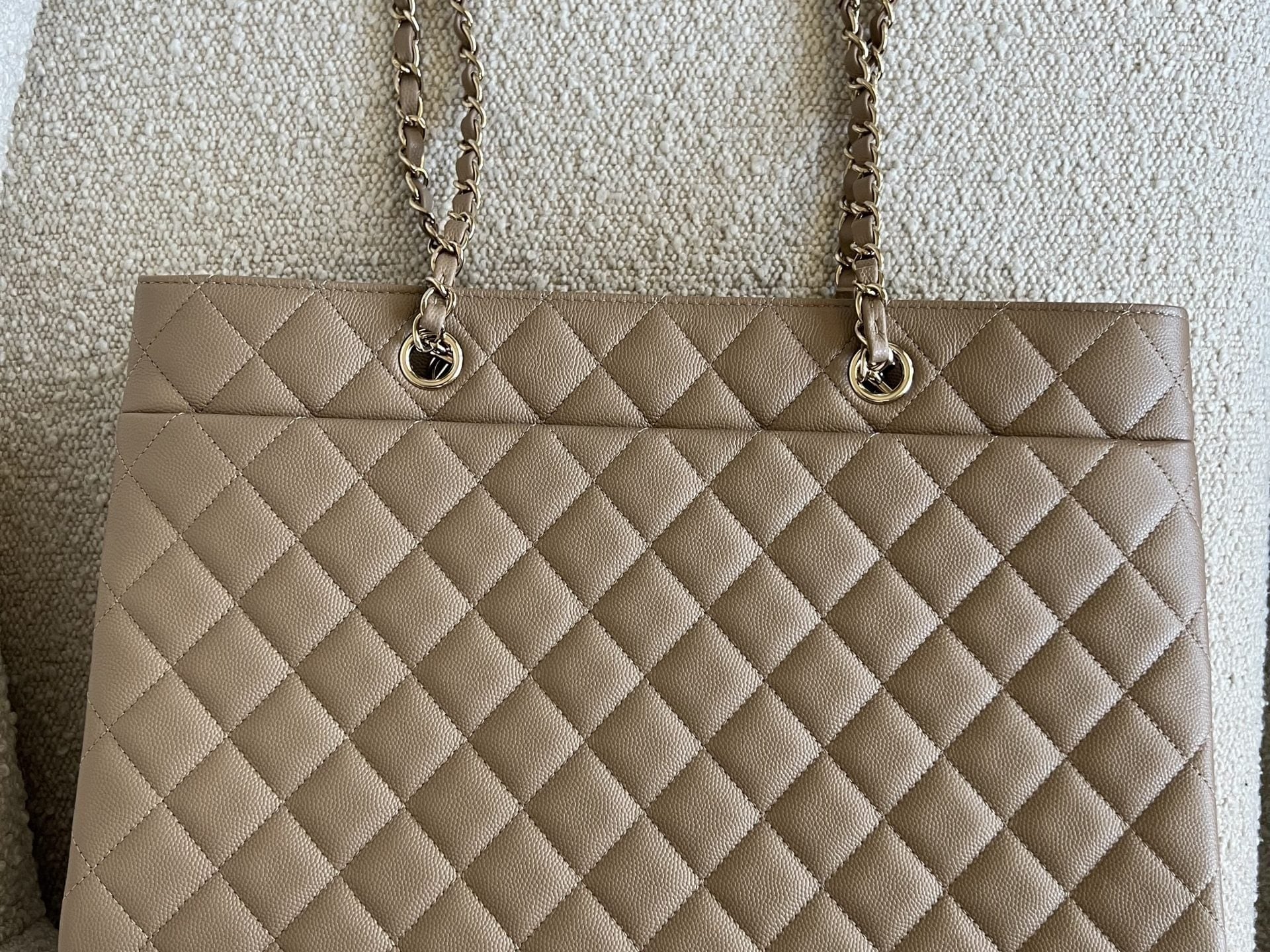 CHANEL Tote 22A Dark Beige Caviar Quilted Shopping tote Large LGHW - Redeluxe