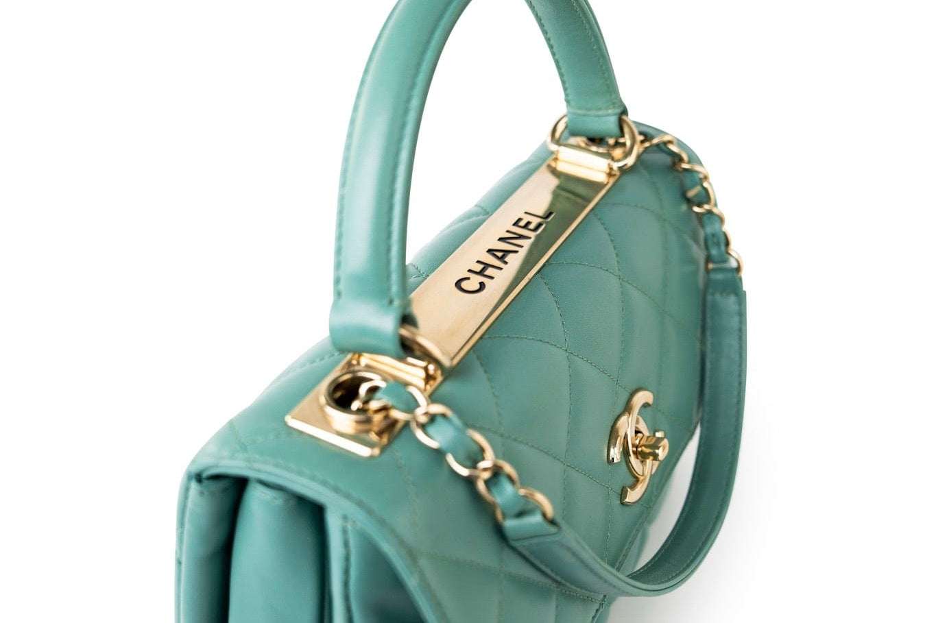 CHANEL Tote Green Trendy CC Green Lambskin Quilted Light Gold Hardware - Redeluxe