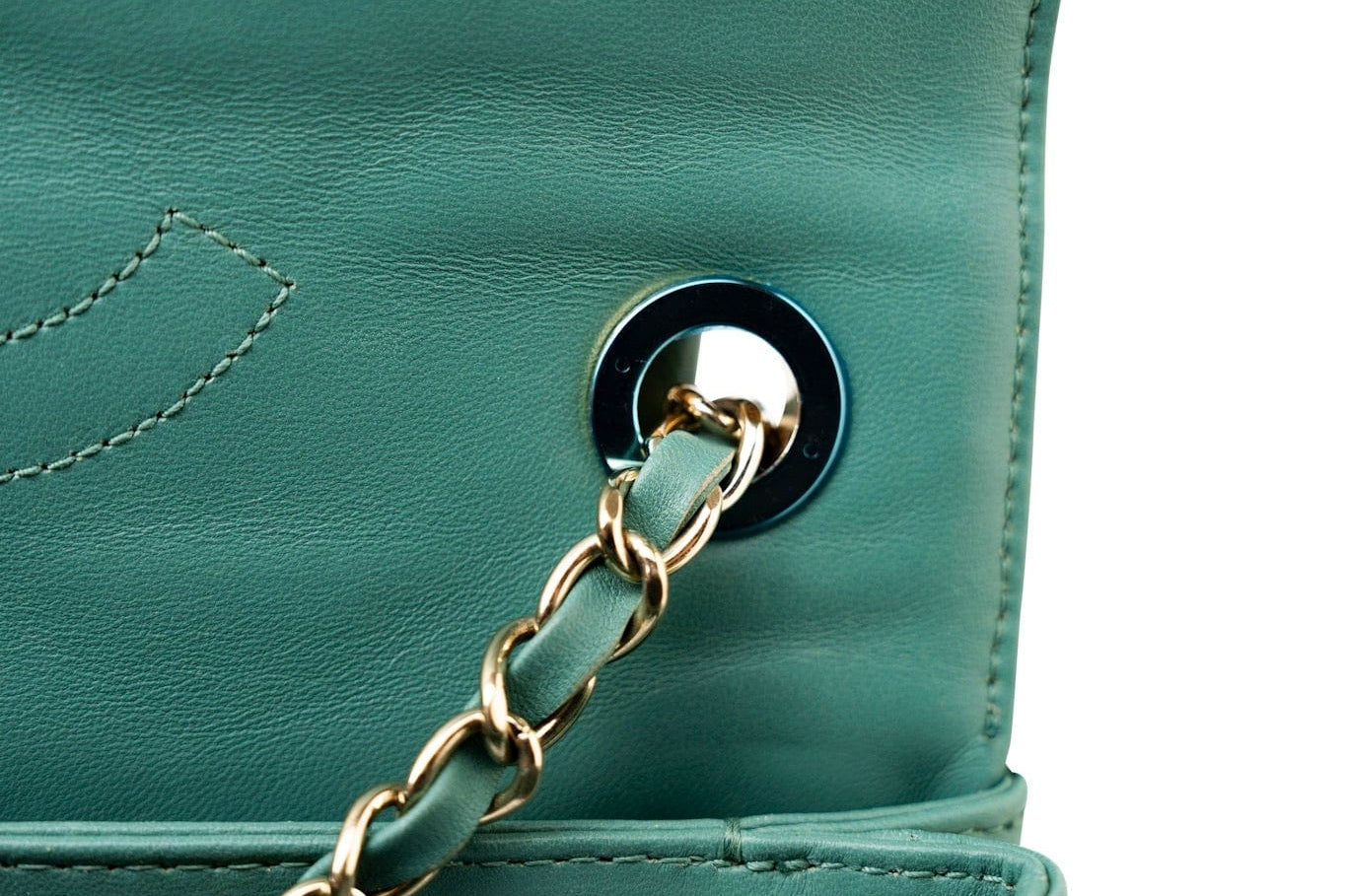 CHANEL Tote Green Trendy CC Green Lambskin Quilted Light Gold Hardware - Redeluxe