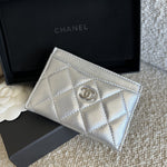 CHANEL Wallet 22P Metallic Silver Lambskin Quilted Card Holder SHW - Redeluxe