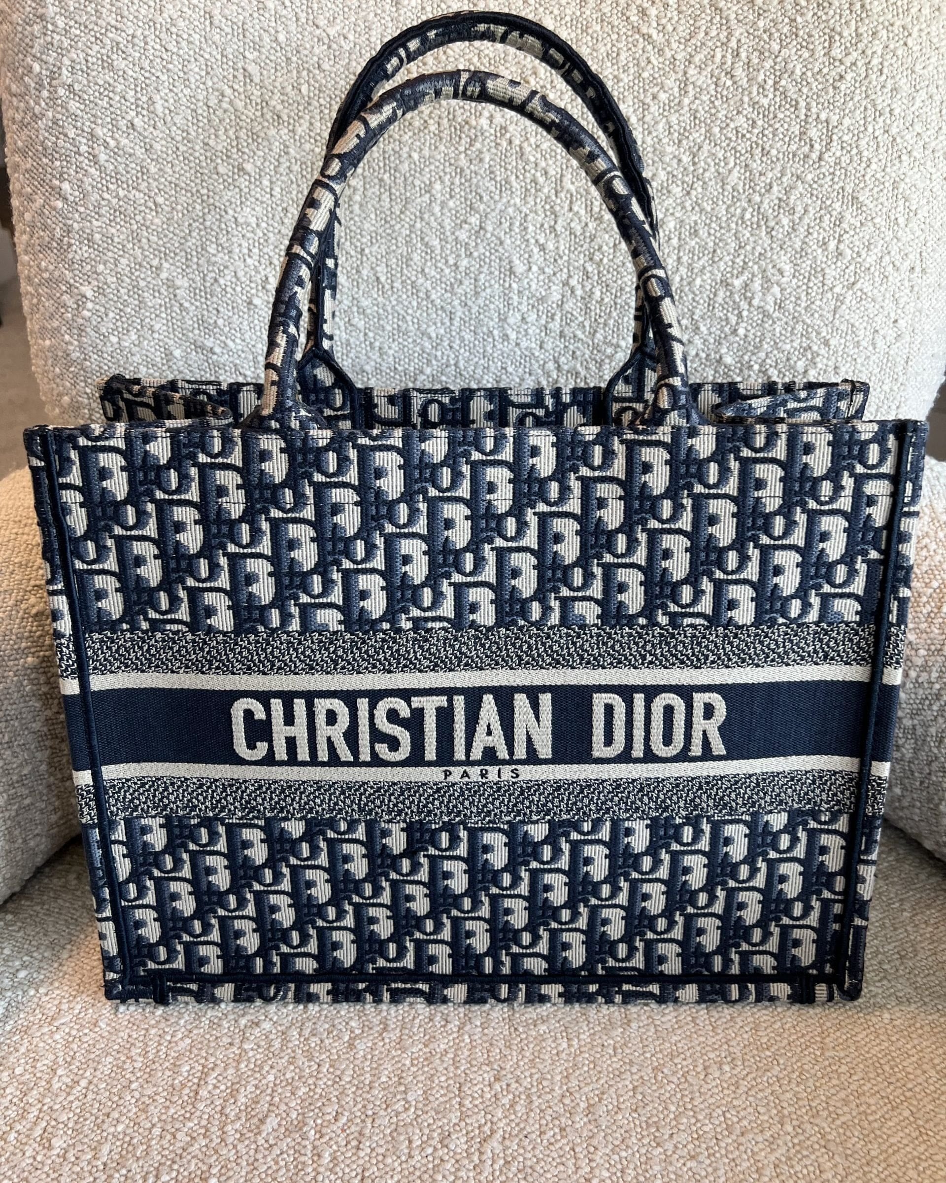 Christian Dior Tote Dior Blue Book Tote Oblique Medium - Redeluxe
