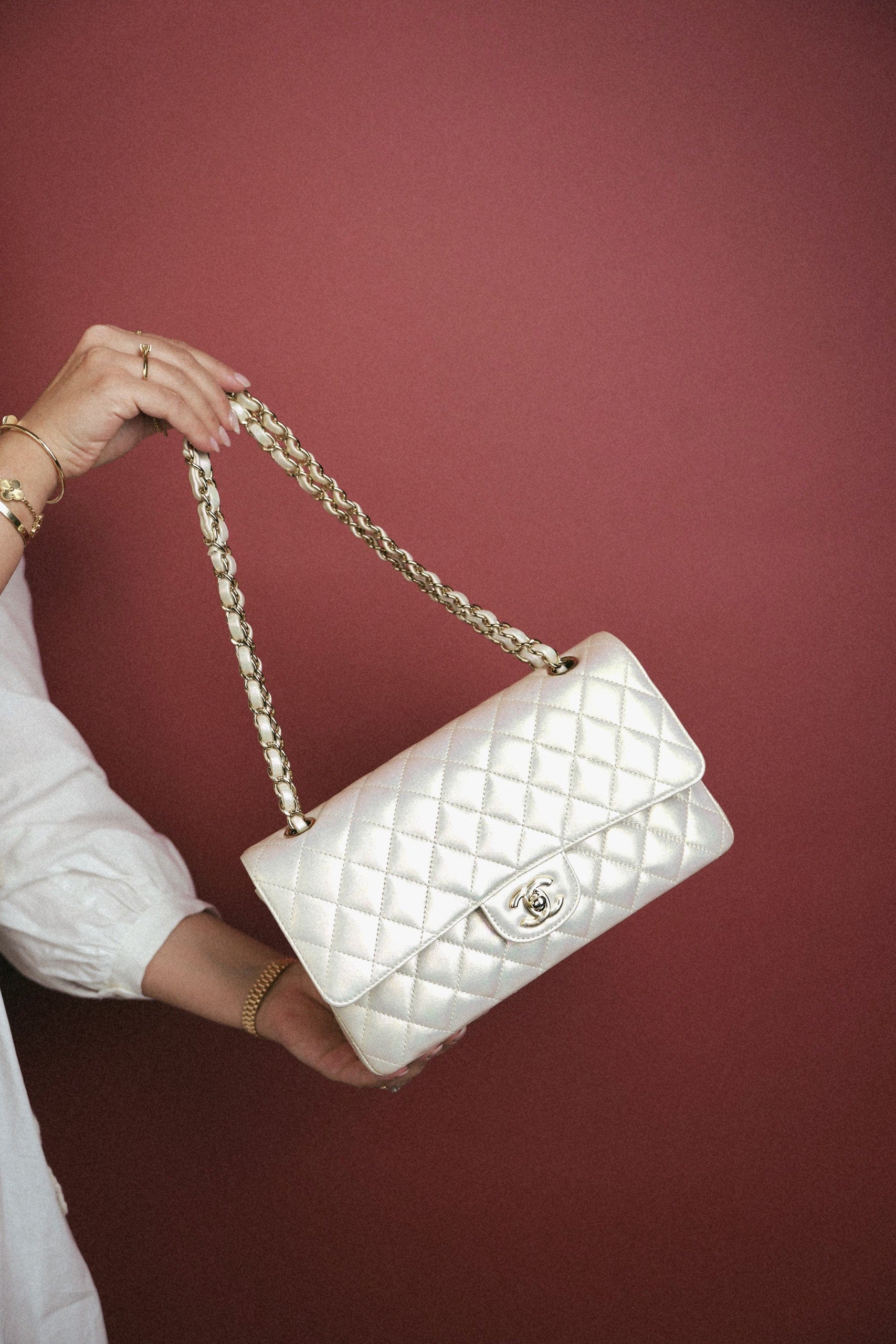 20B Iridescent White Calfskin Quilted Classic Flap Medium Light