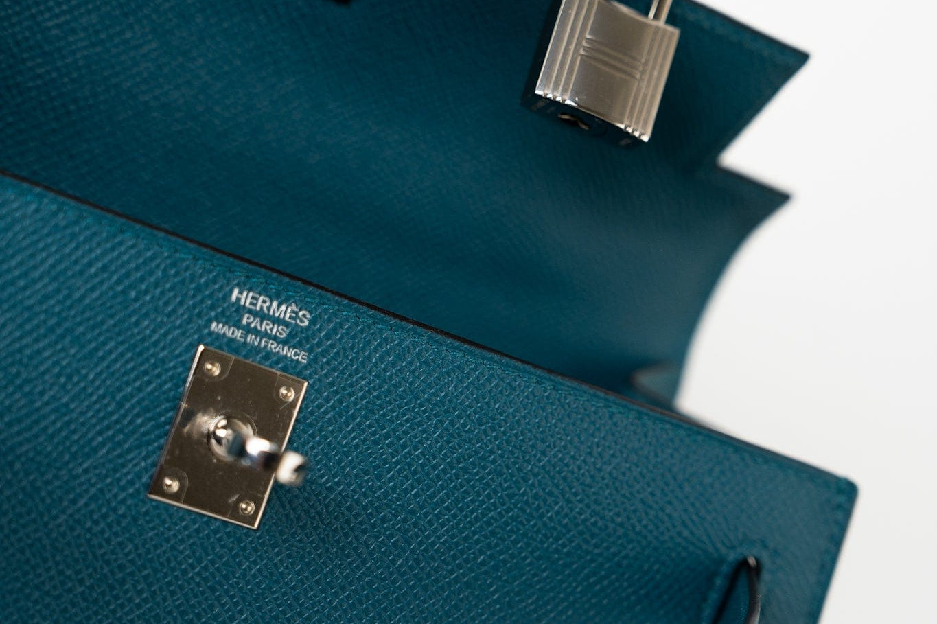 Hermes Handbag Blue Kelly Sellier 25 Vert Bosphore Veau Epsom Palladium Plated Hardware D Stamp - Redeluxe