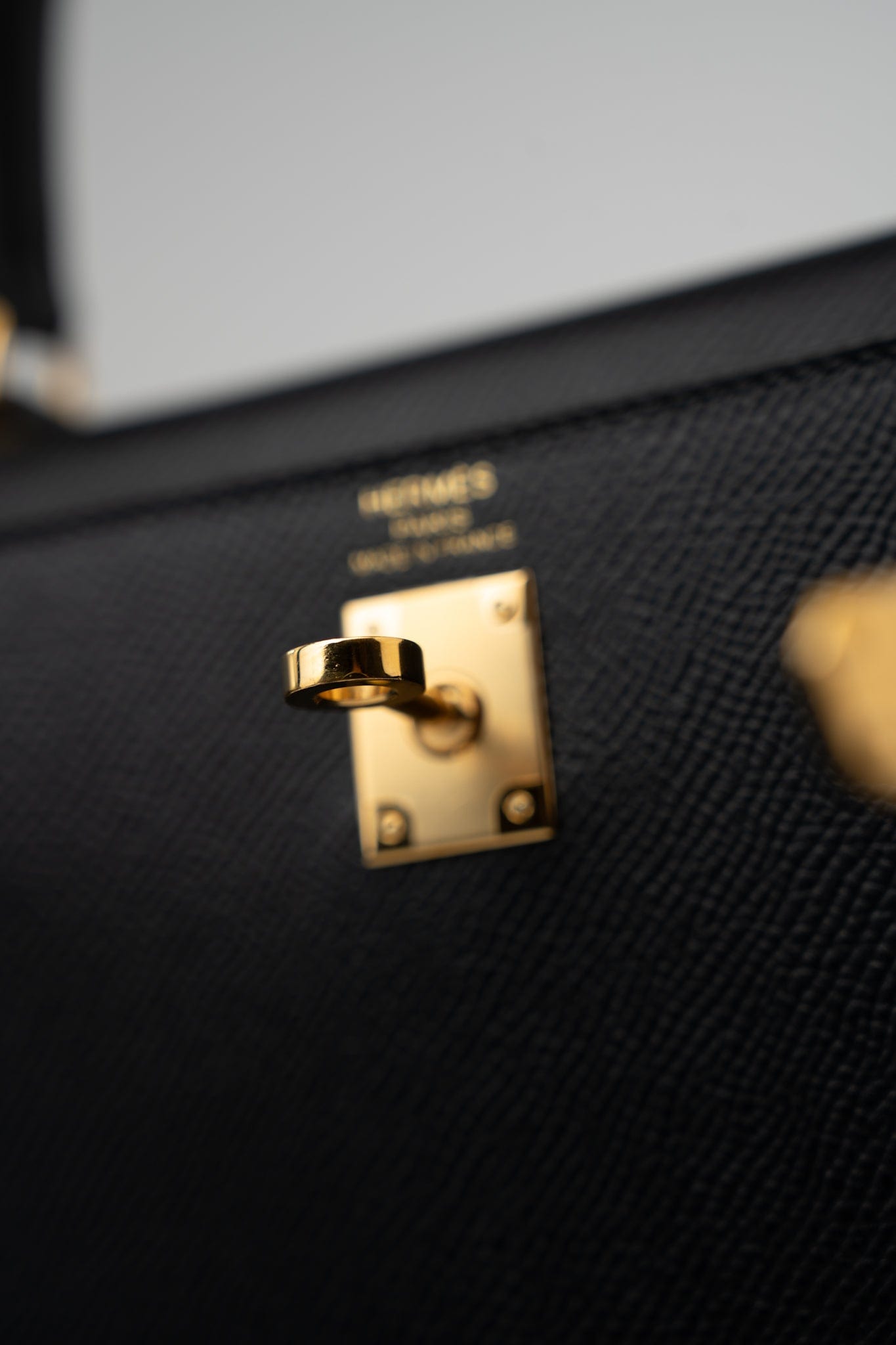 ファッション小物 yEncase / Veau Epsom (Gold) - 構造体