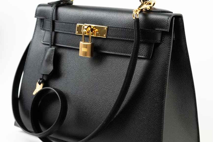Hermes Handbag Hermes Kelly 28 Veau Epsom Leather Black with Gold Plated Hardware 2019 D - Redeluxe