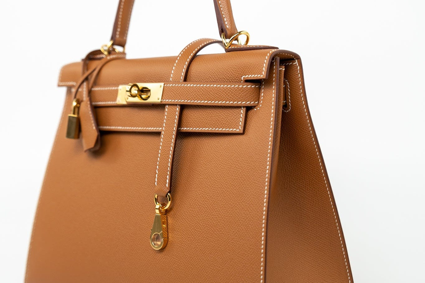 Hermes Handbag Hermes Kelly Sellier 28 Veau Epsom Leather Gold with Gold Plated Hardware 2022 Z - Redeluxe