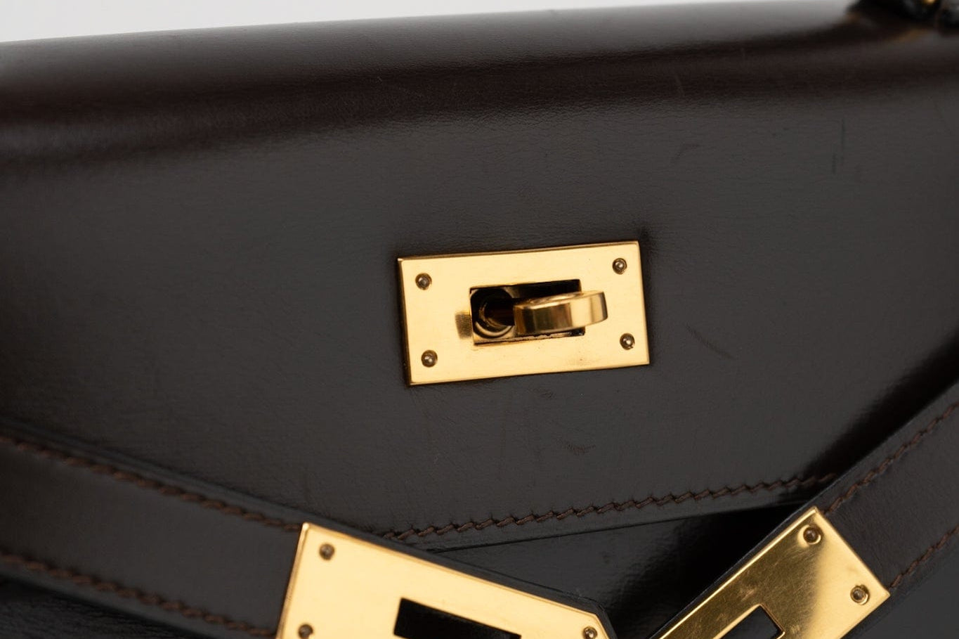 Hermes Handbag Hermes Vintage Kelly 28 Box Calfskin Chocolate Gold Metal Fittings - Redeluxe