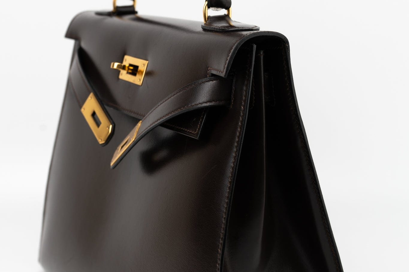 Hermes Handbag Hermes Vintage Kelly 28 Box Calfskin Chocolate Gold Metal Fittings - Redeluxe