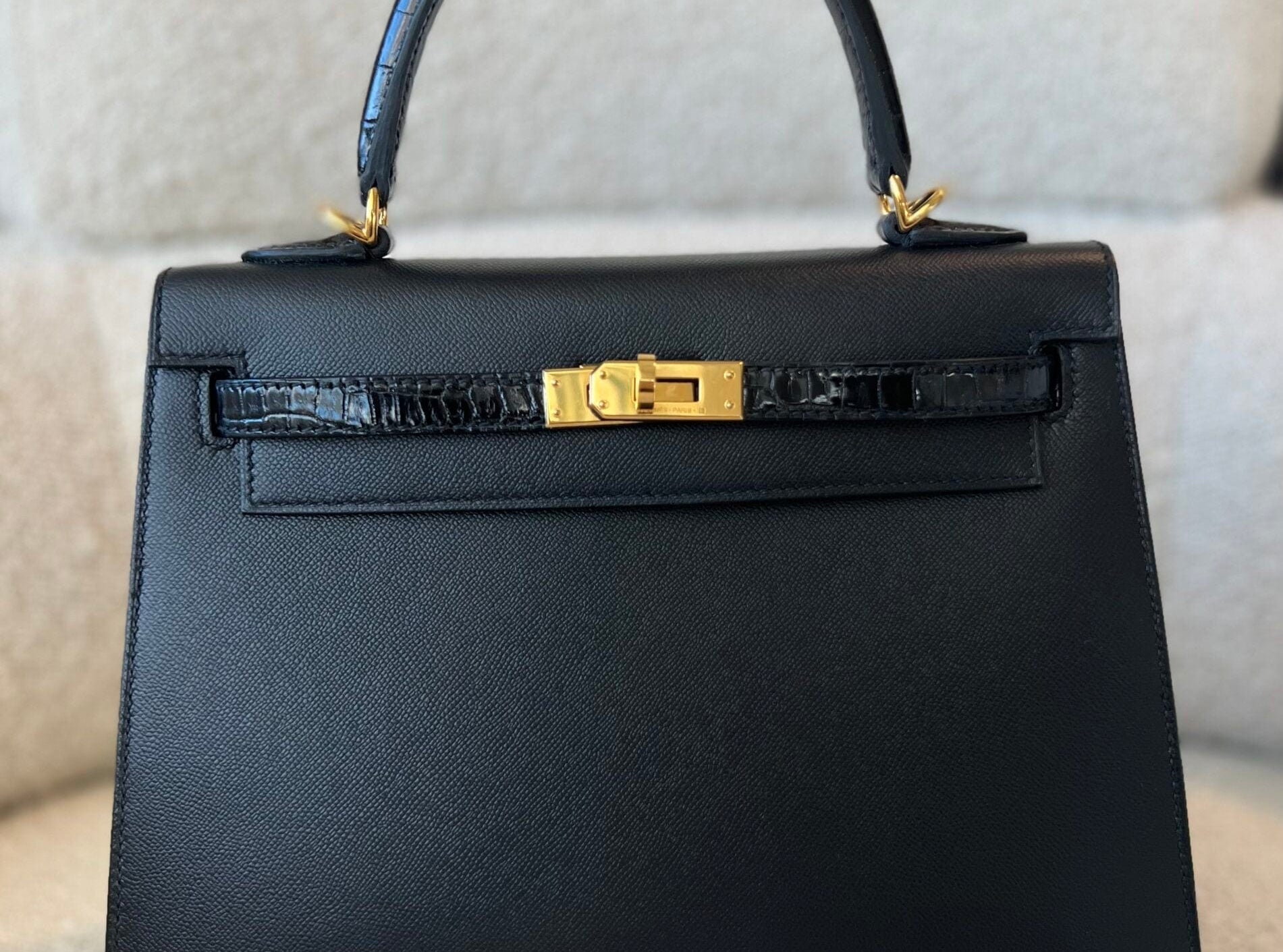 Hermes Handbag Kelly 25 Veau Madame Leather Shiny Niloticus Crocodile Skin Gold Plated - Redeluxe
