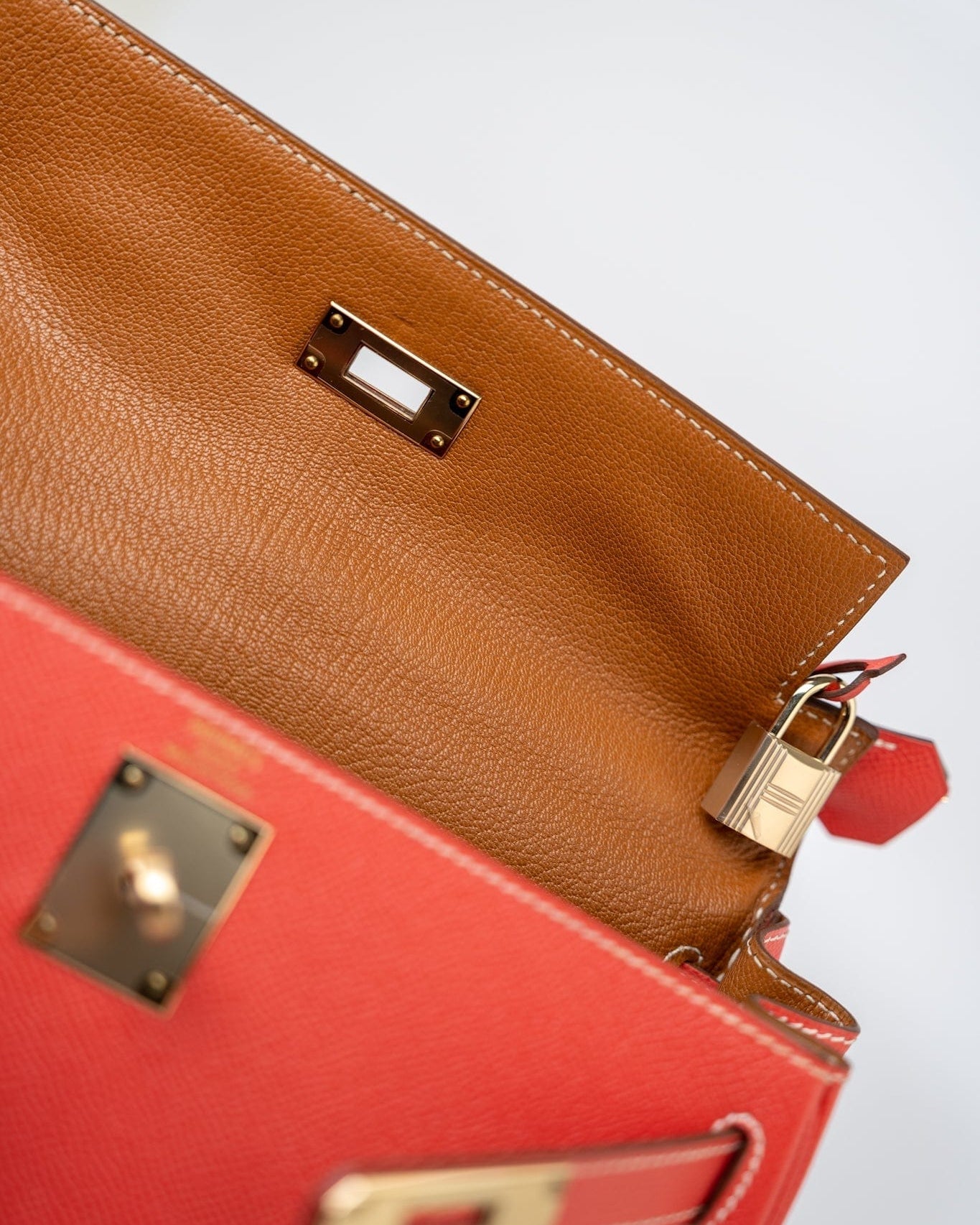 Hermes Handbag Kelly 28 Rose Jaipur Veau Epsom Leather Permabrass Hardware P Stamp - Redeluxe