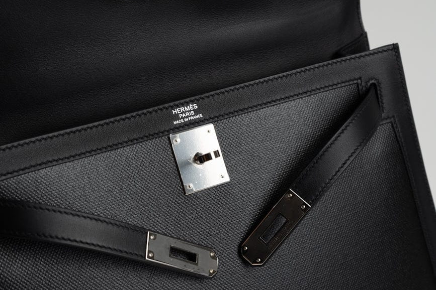 Hermes Handbag Kelly 32 Veau Swift Leather Toile Berline Palladium Plated Hardware 2019 D - Redeluxe