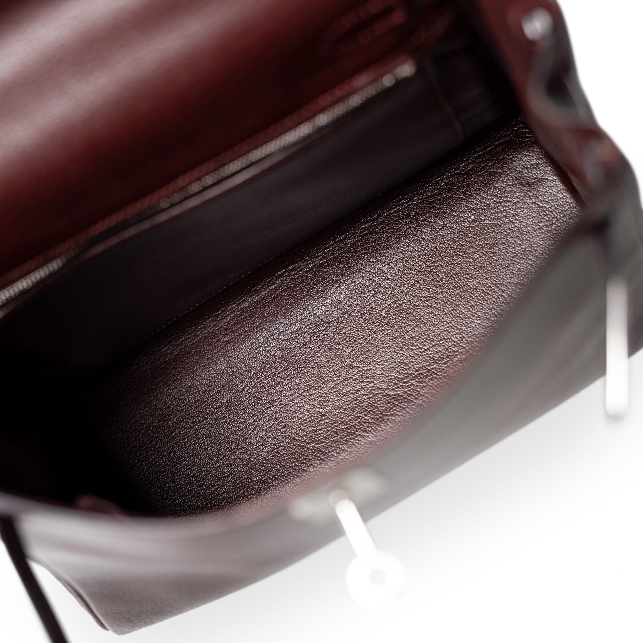Hermes Handbag Kelly / Red Kelly 25 Retourne Rouge H Chèvre Palladium Plated I Square Stamp - Redeluxe