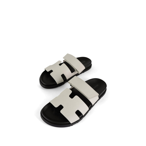 hermes-sandals-white-chypre-