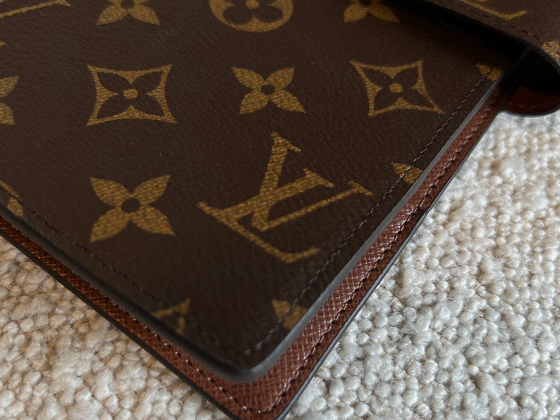Louis Vuitton Agenda Cover Brown Louis Vuitton Monogram Large Ring Agenda Cover - Redeluxe