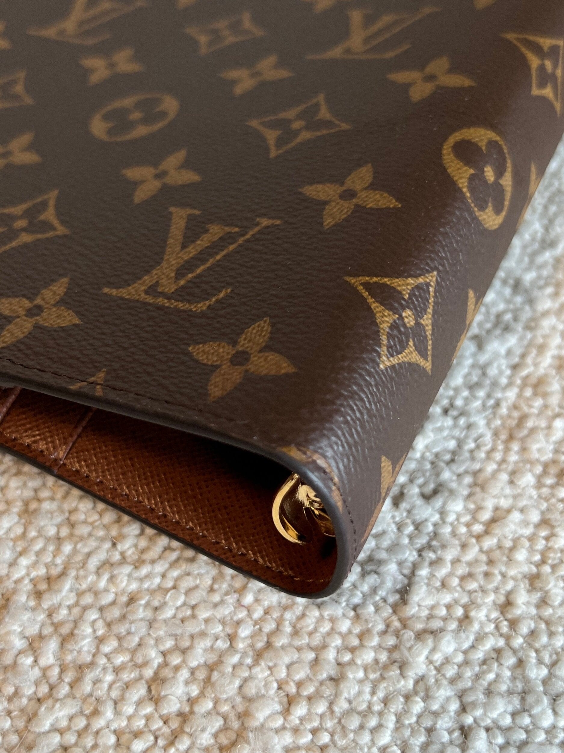 Buy Exclusive Louis Vuitton Monogram Large Ring Agenda Cover