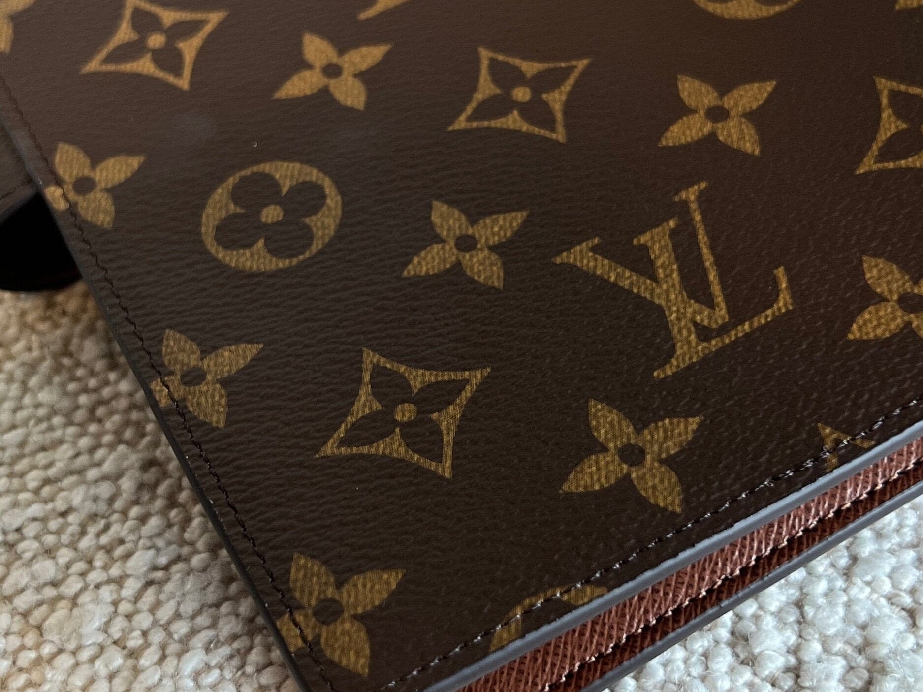 Louis Vuitton Agenda Cover Brown Louis Vuitton Monogram Large Ring Agenda Cover - Redeluxe